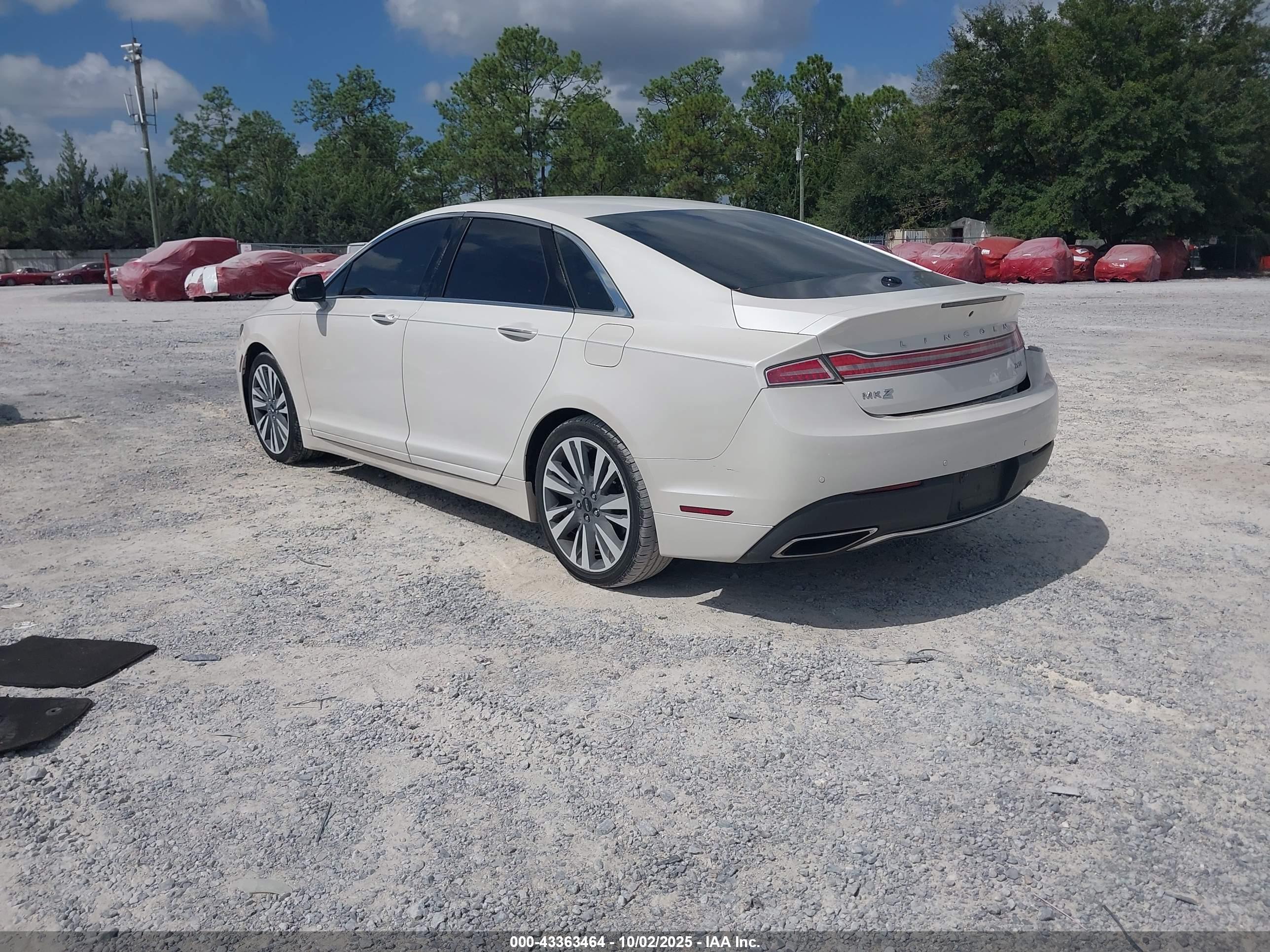 LINCOLN MKZ image 3