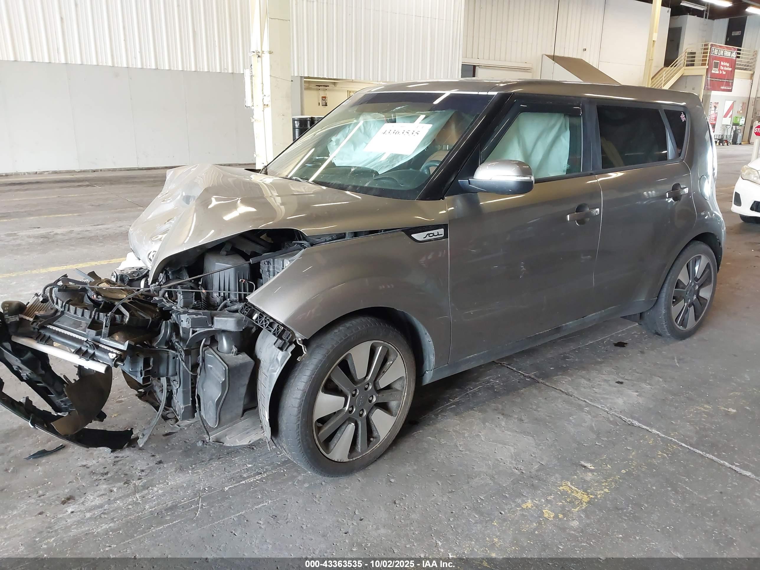 KIA SOUL image 2