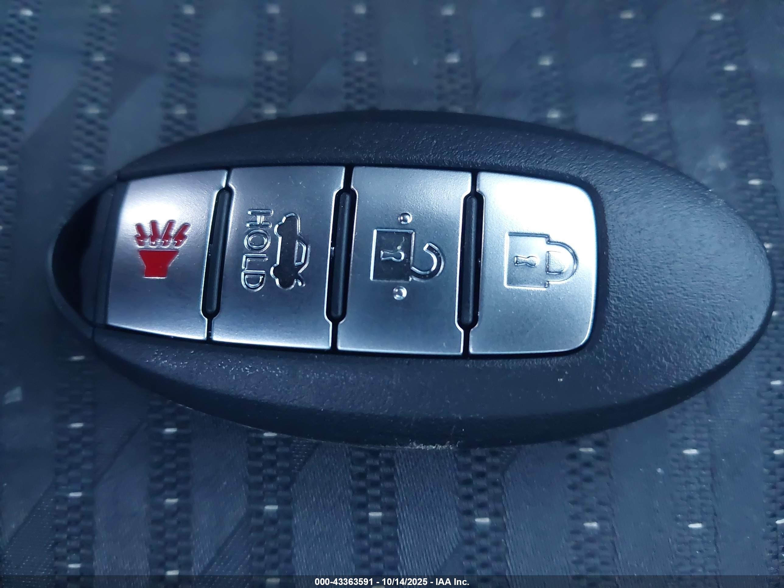 NISSAN ALTIMA image 11