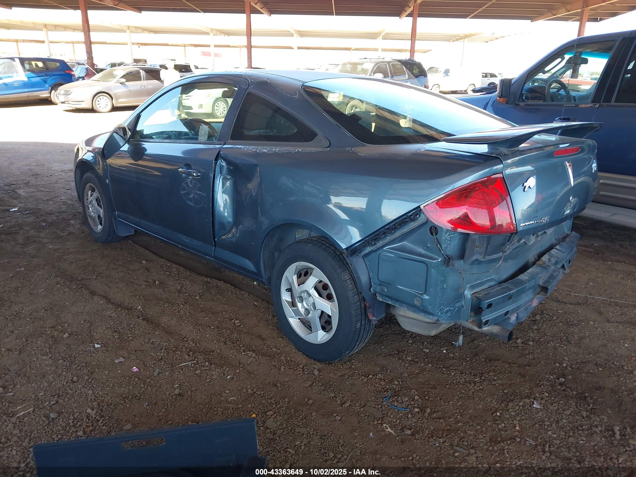 PONTIAC G5 image 3