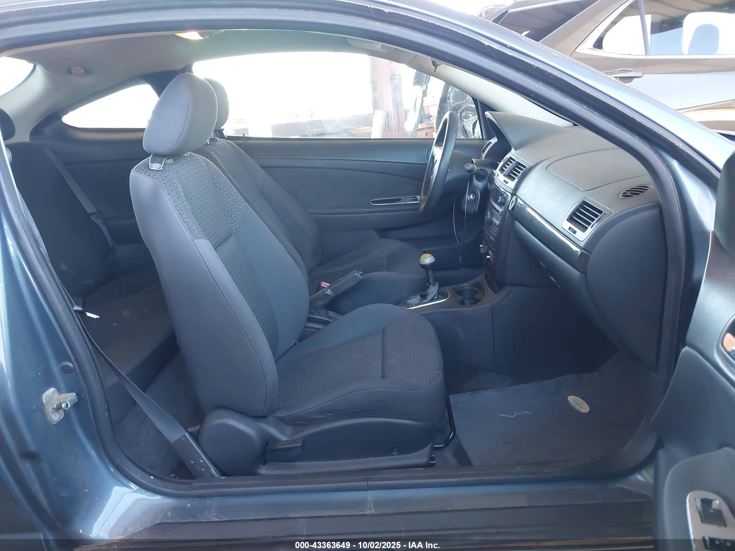 PONTIAC G5 image 5