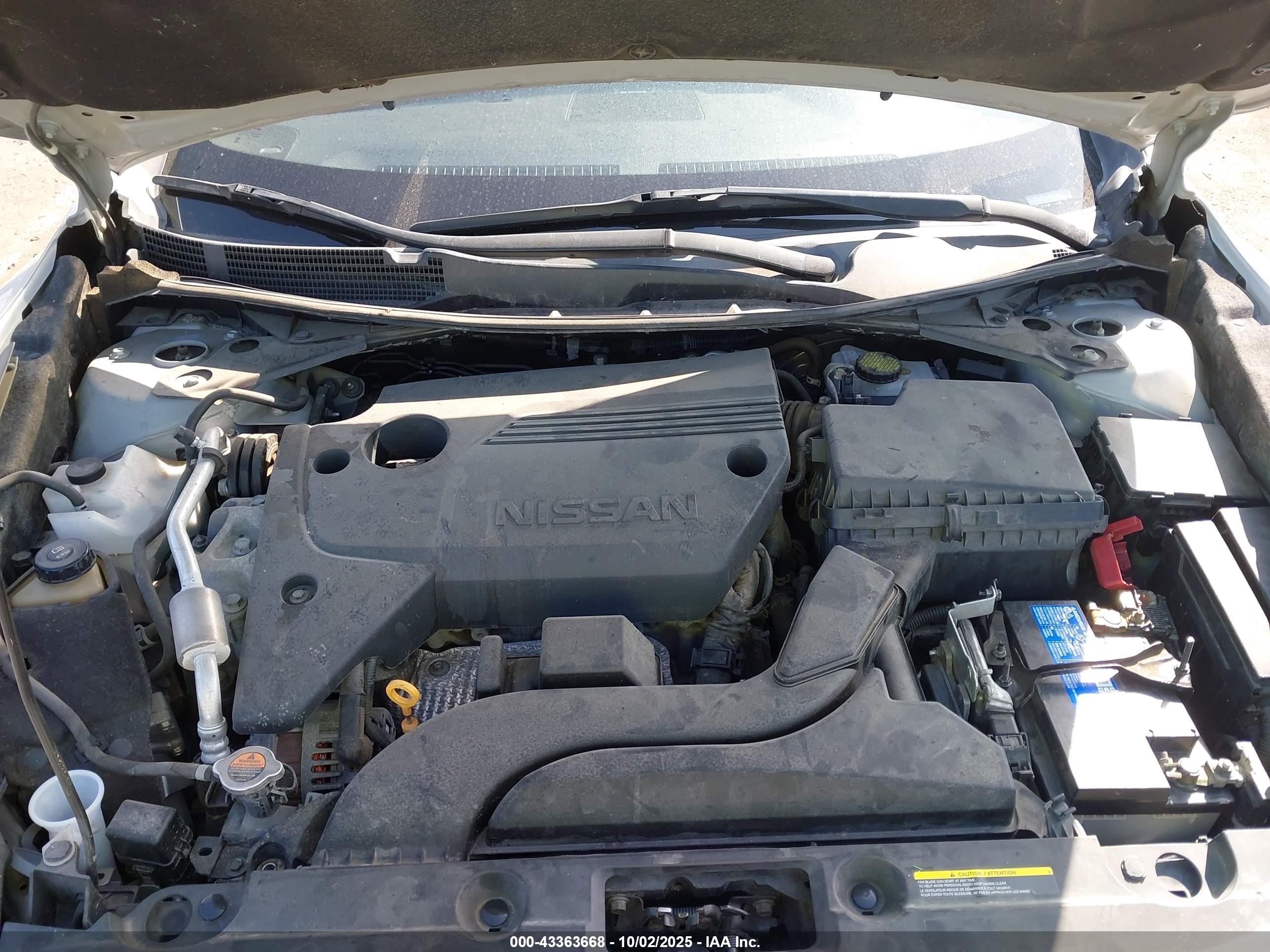 NISSAN ALTIMA image 10