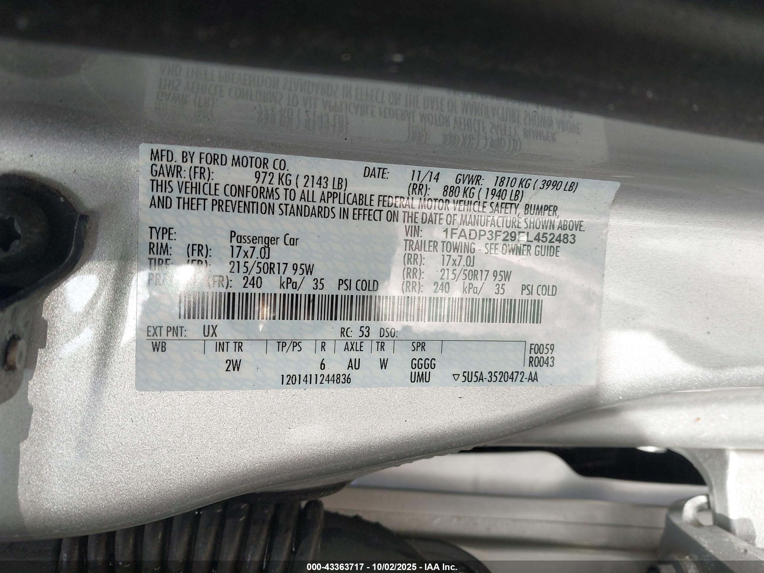 FORD FOCUS image 9