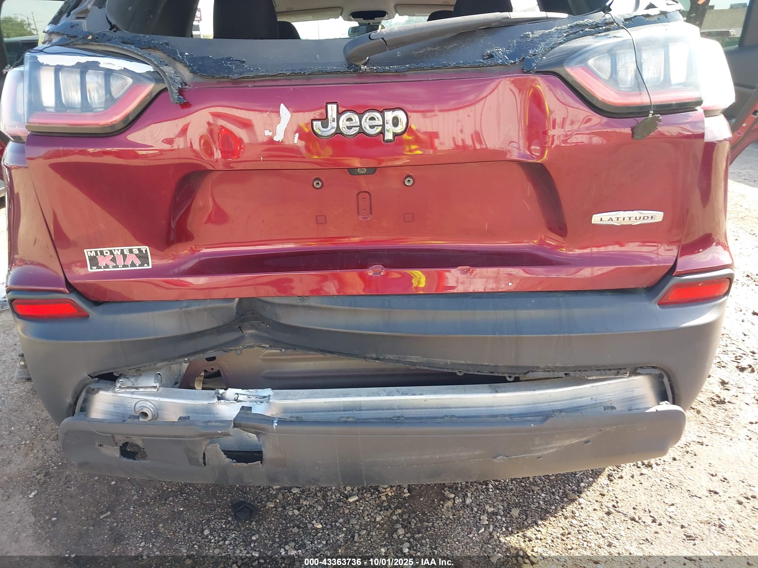 JEEP CHEROKEE image 6