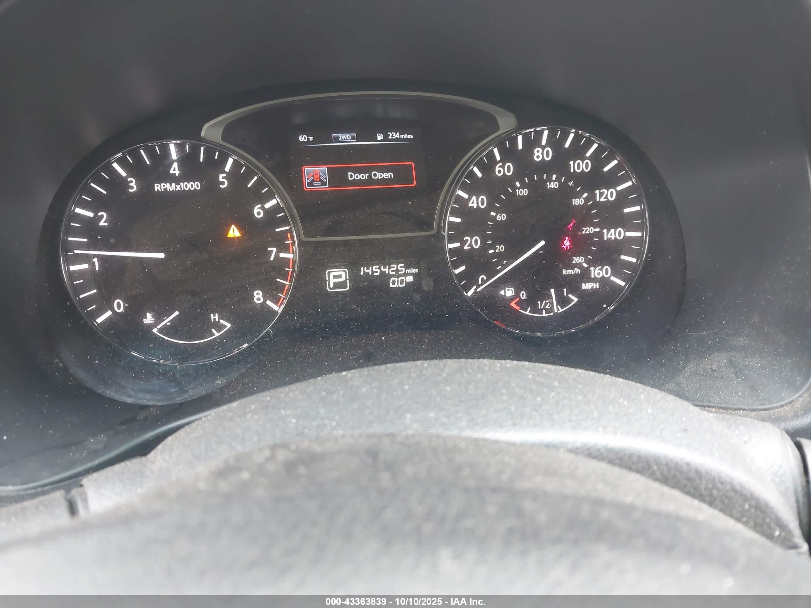 NISSAN PATHFINDER image 7