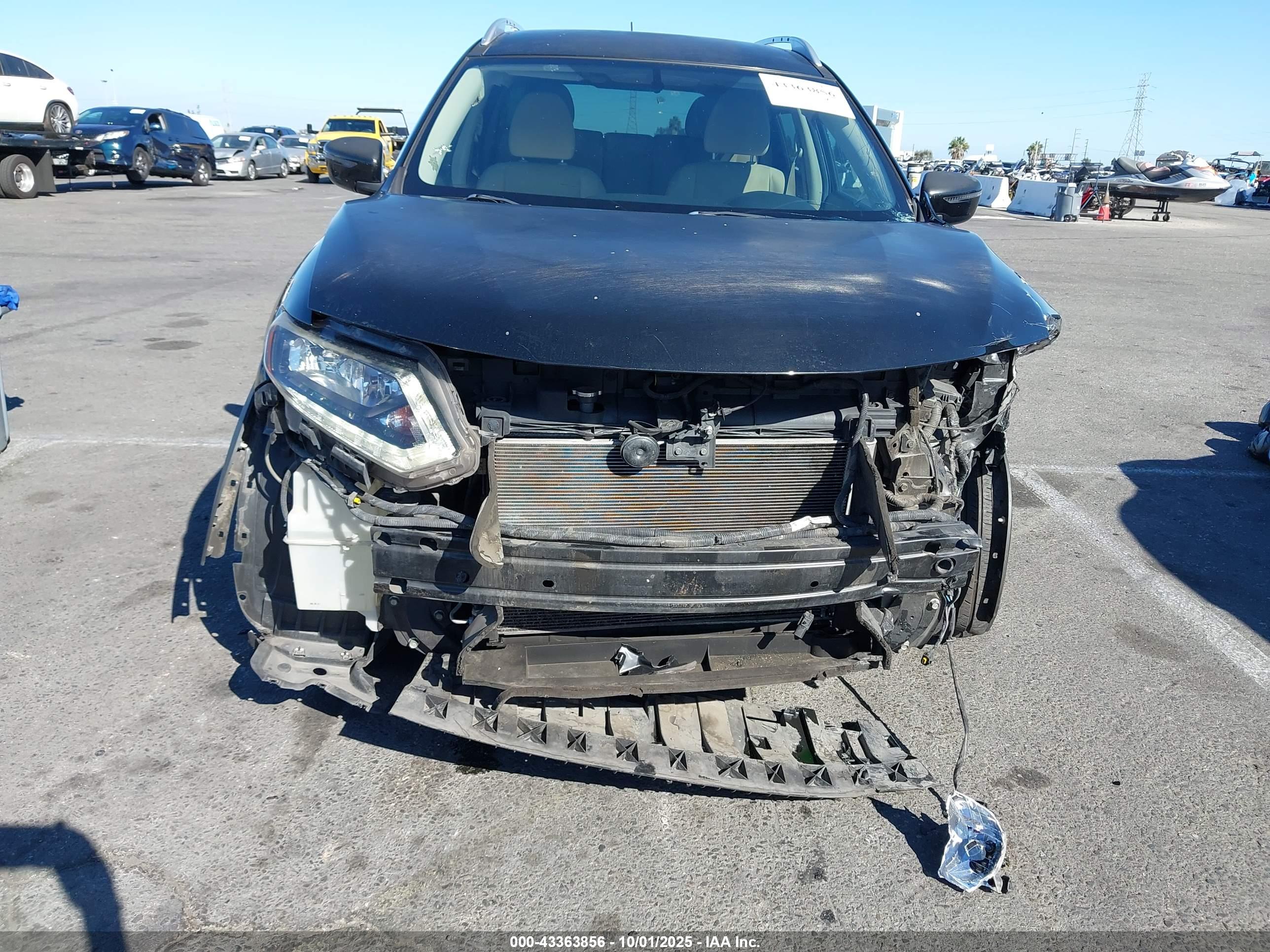 NISSAN ROGUE image 6