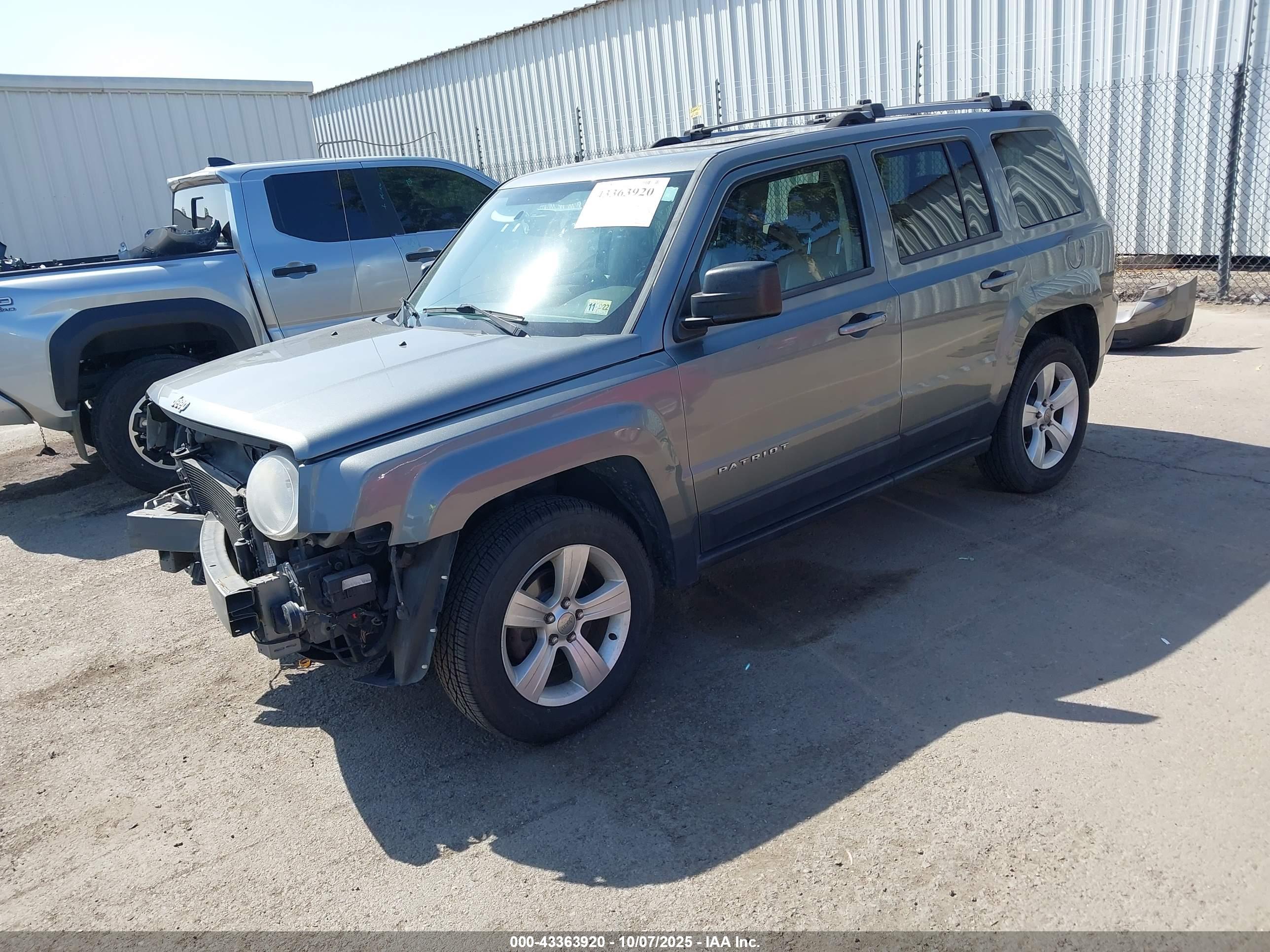 JEEP PATRIOT image 2