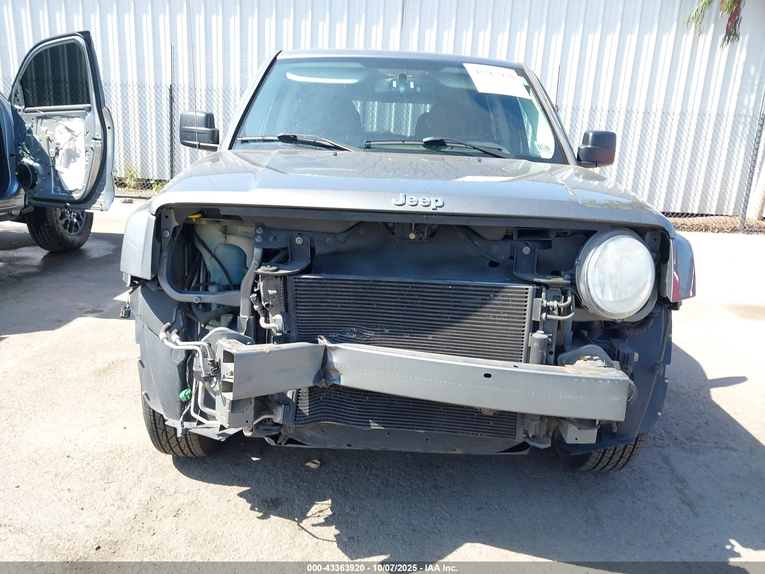 JEEP PATRIOT image 6
