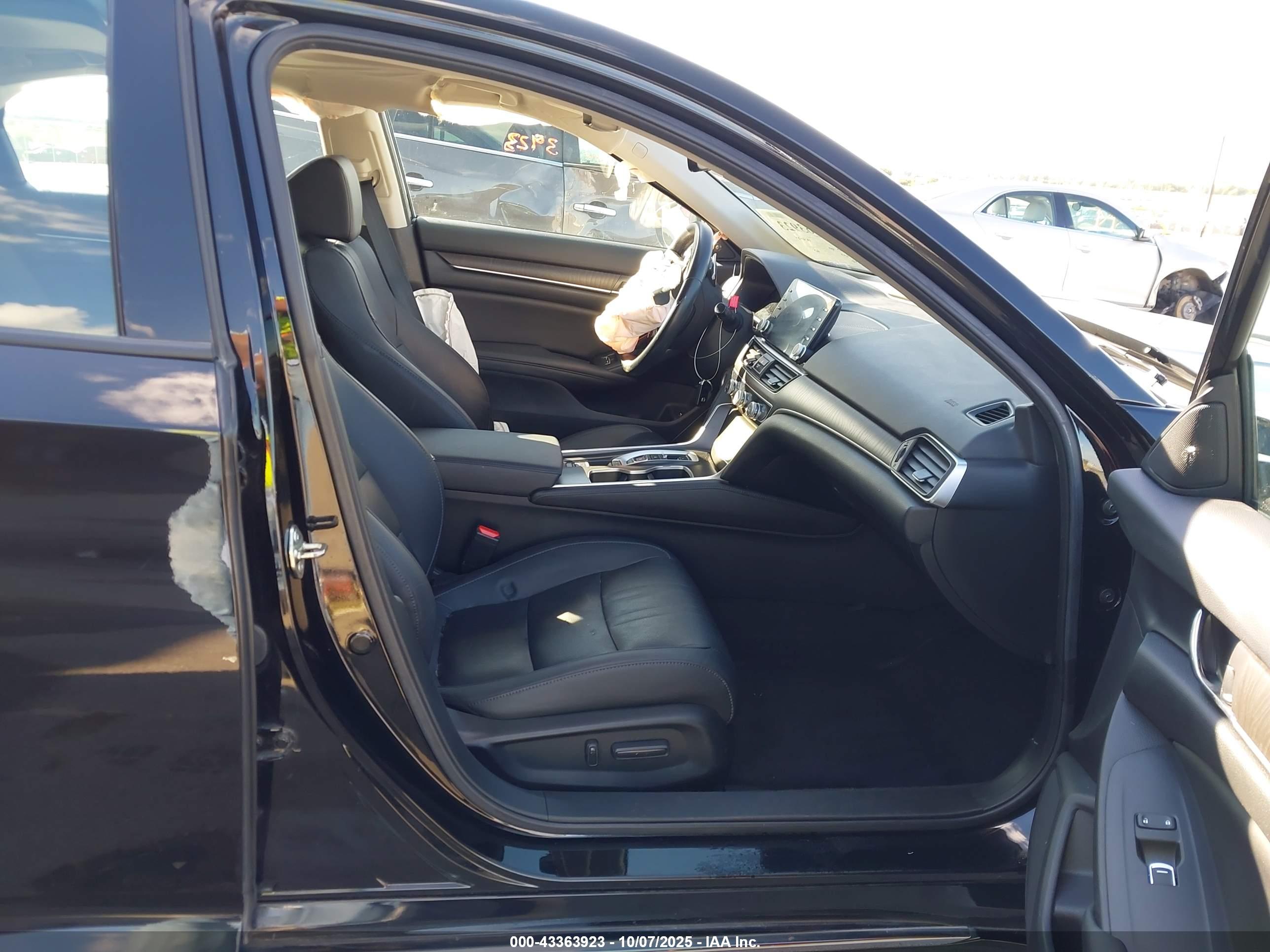 HONDA ACCORD image 5
