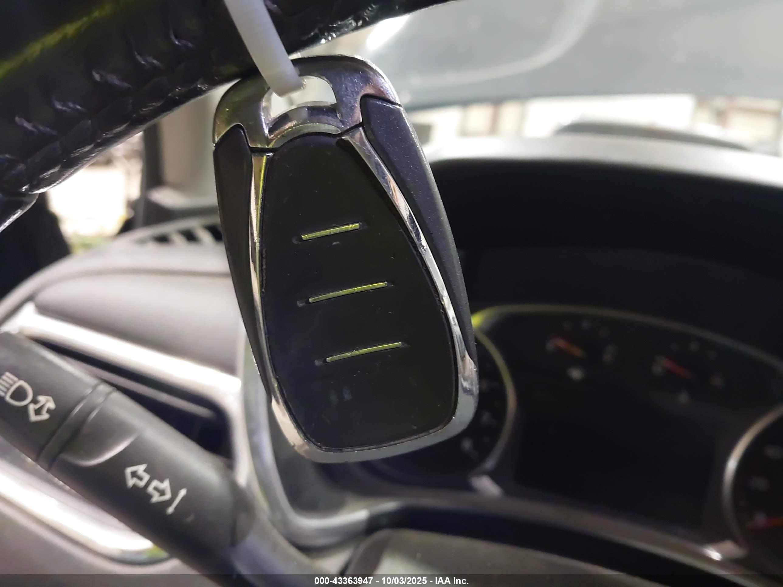 CHEVROLET EQUINOX image 11