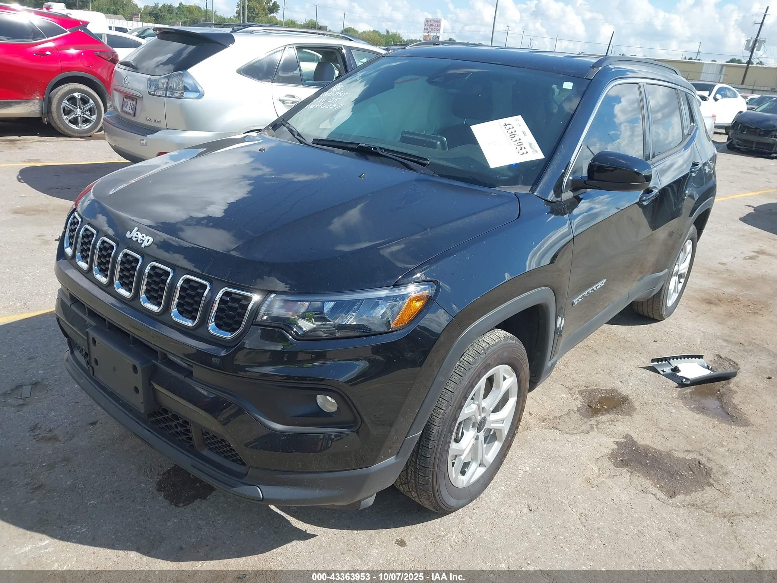 JEEP COMPASS image 2