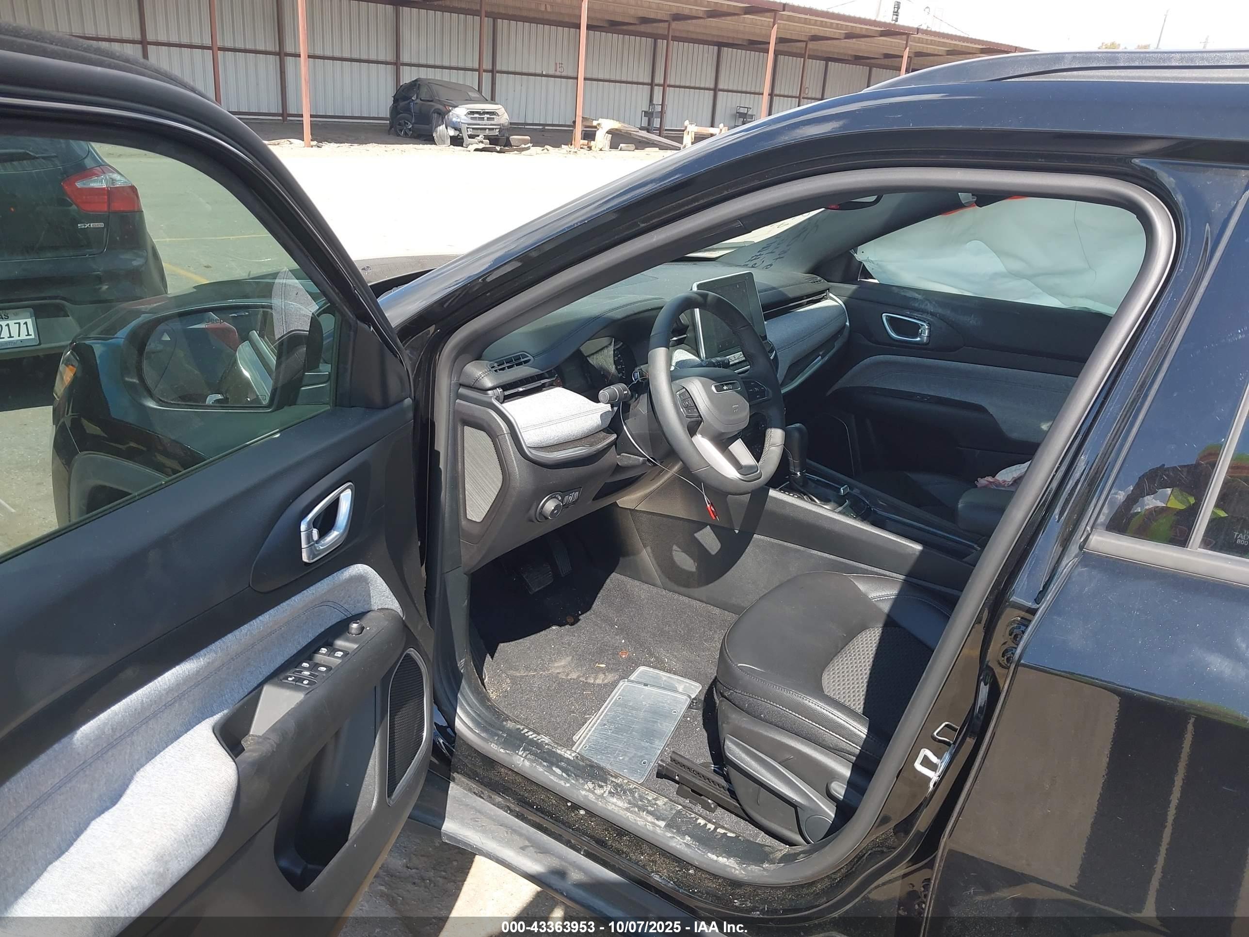 JEEP COMPASS image 5