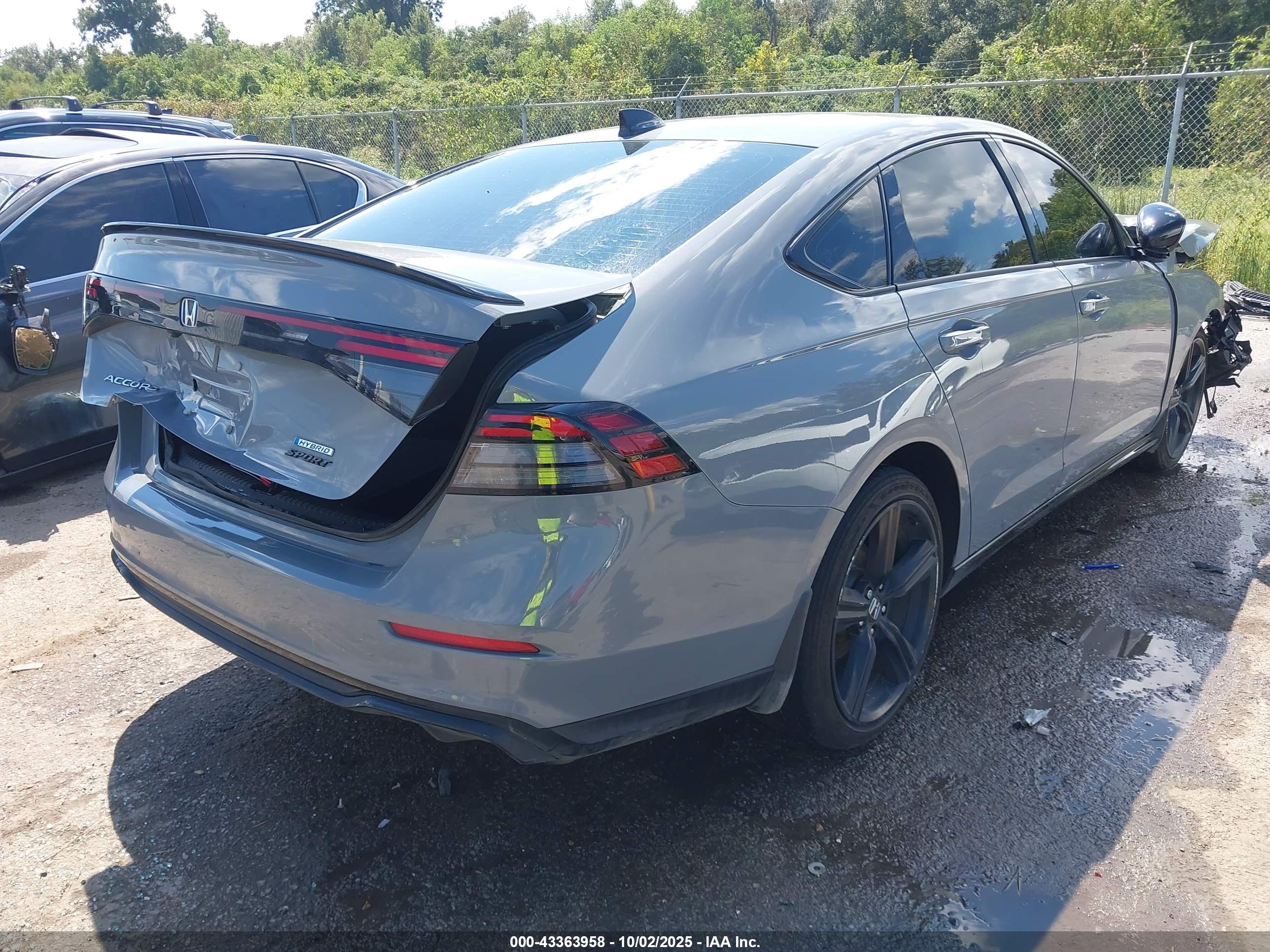 HONDA ACCORD image 4
