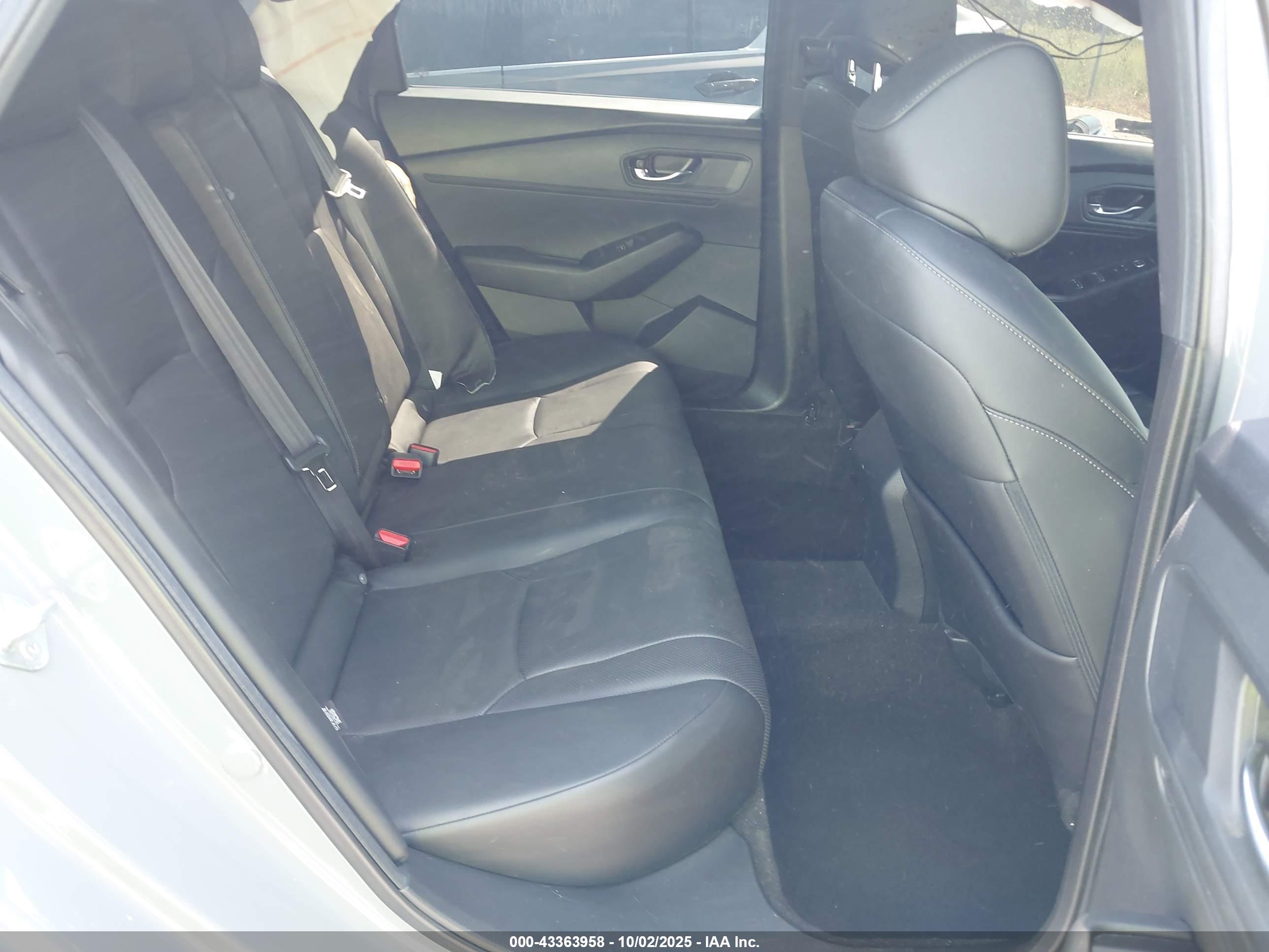 HONDA ACCORD image 8