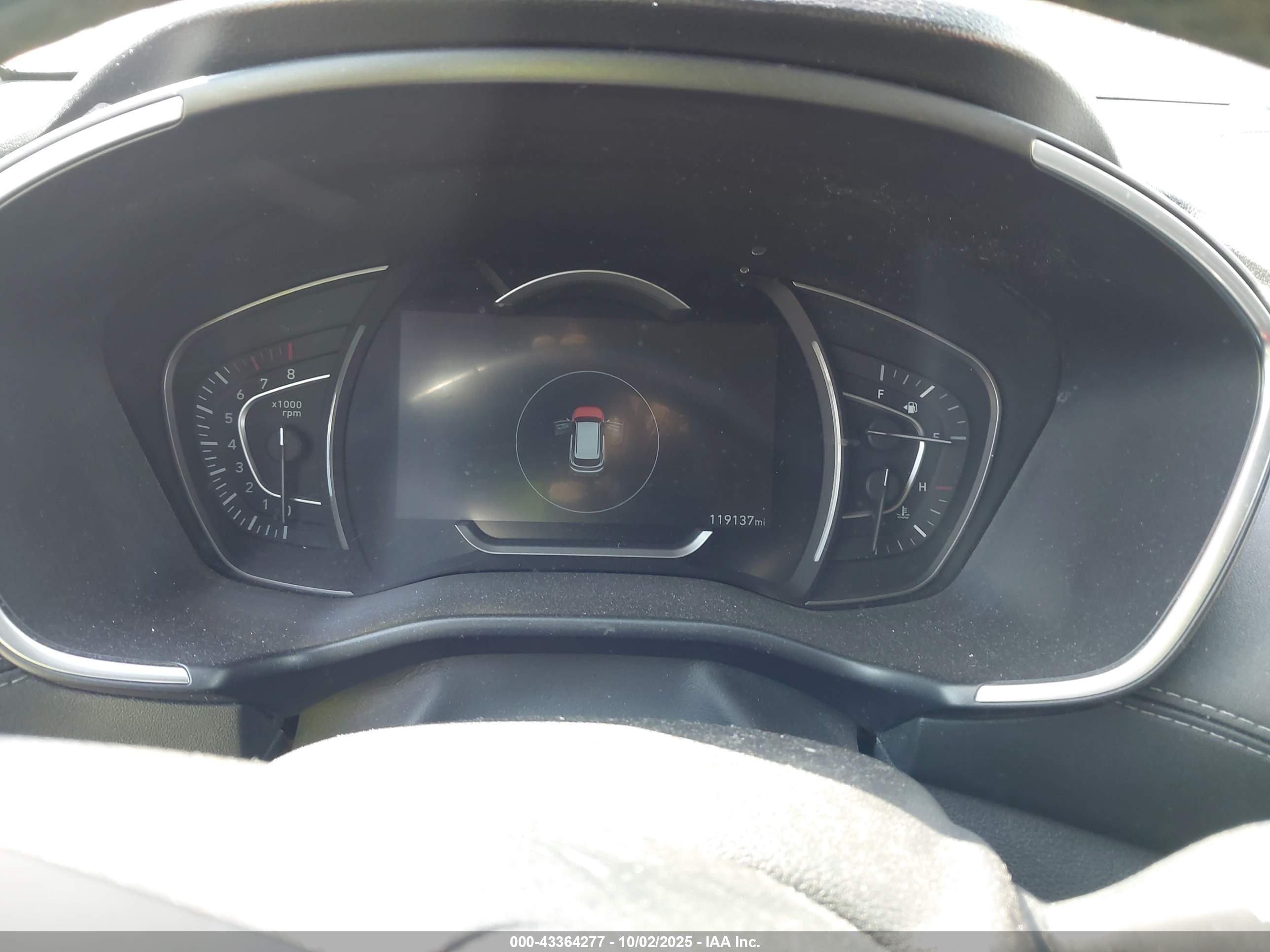 HYUNDAI SANTA image 7