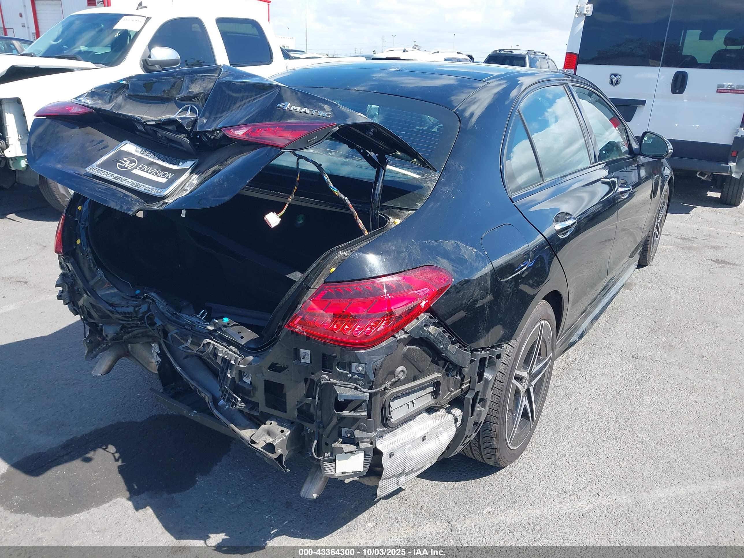 MERCEDES-BENZ C image 4