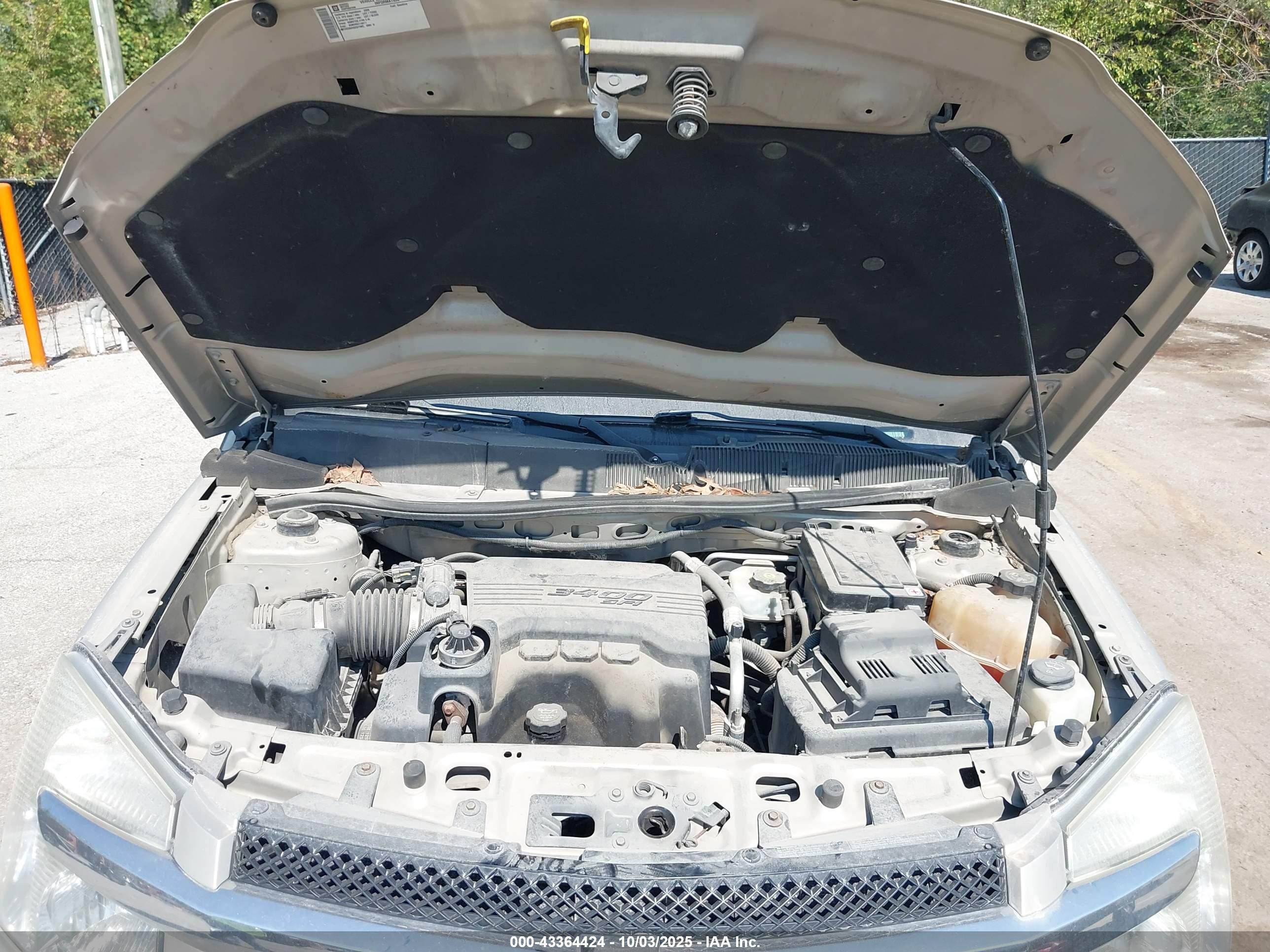 CHEVROLET EQUINOX image 10