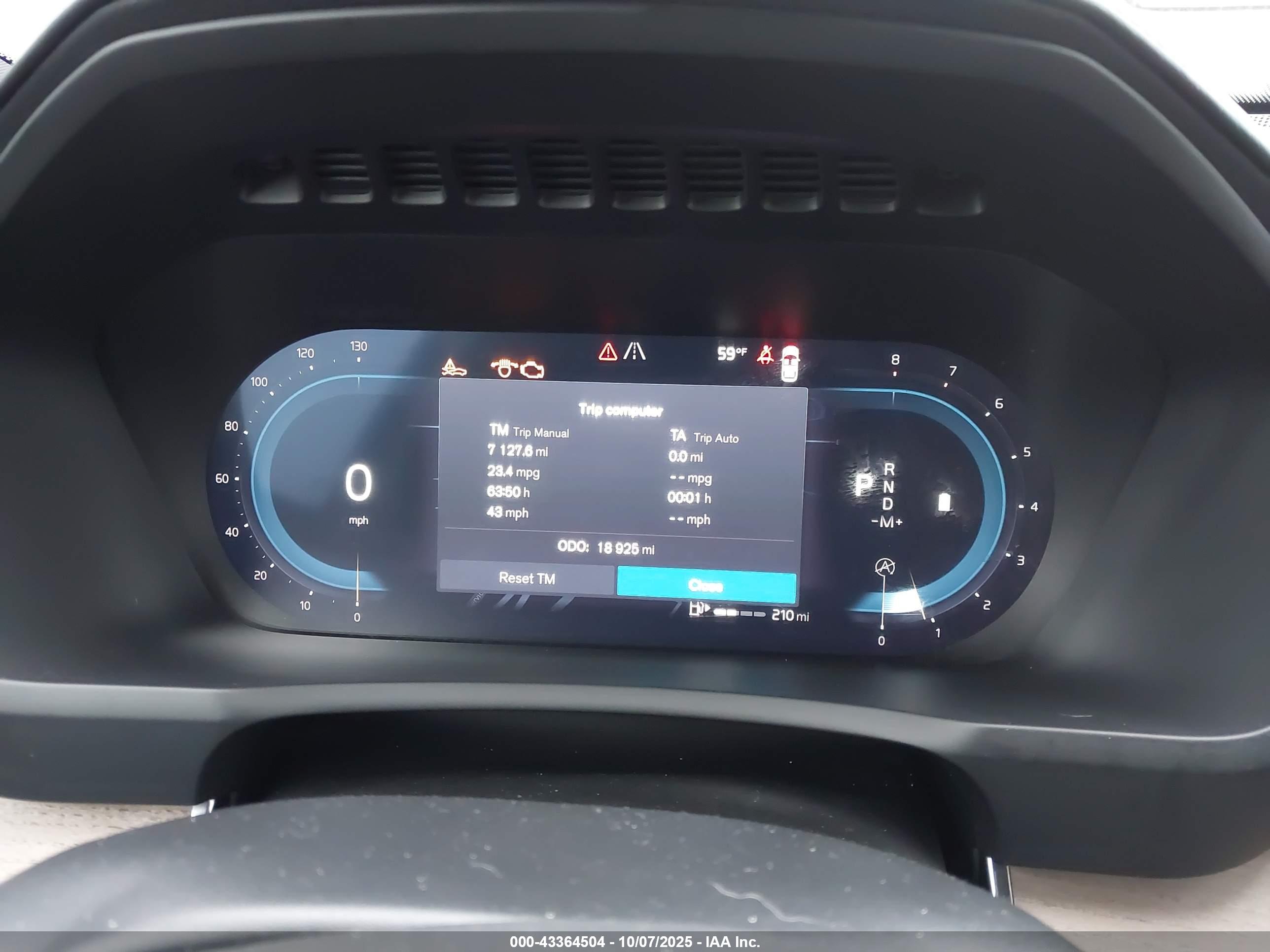 VOLVO XC90 image 7