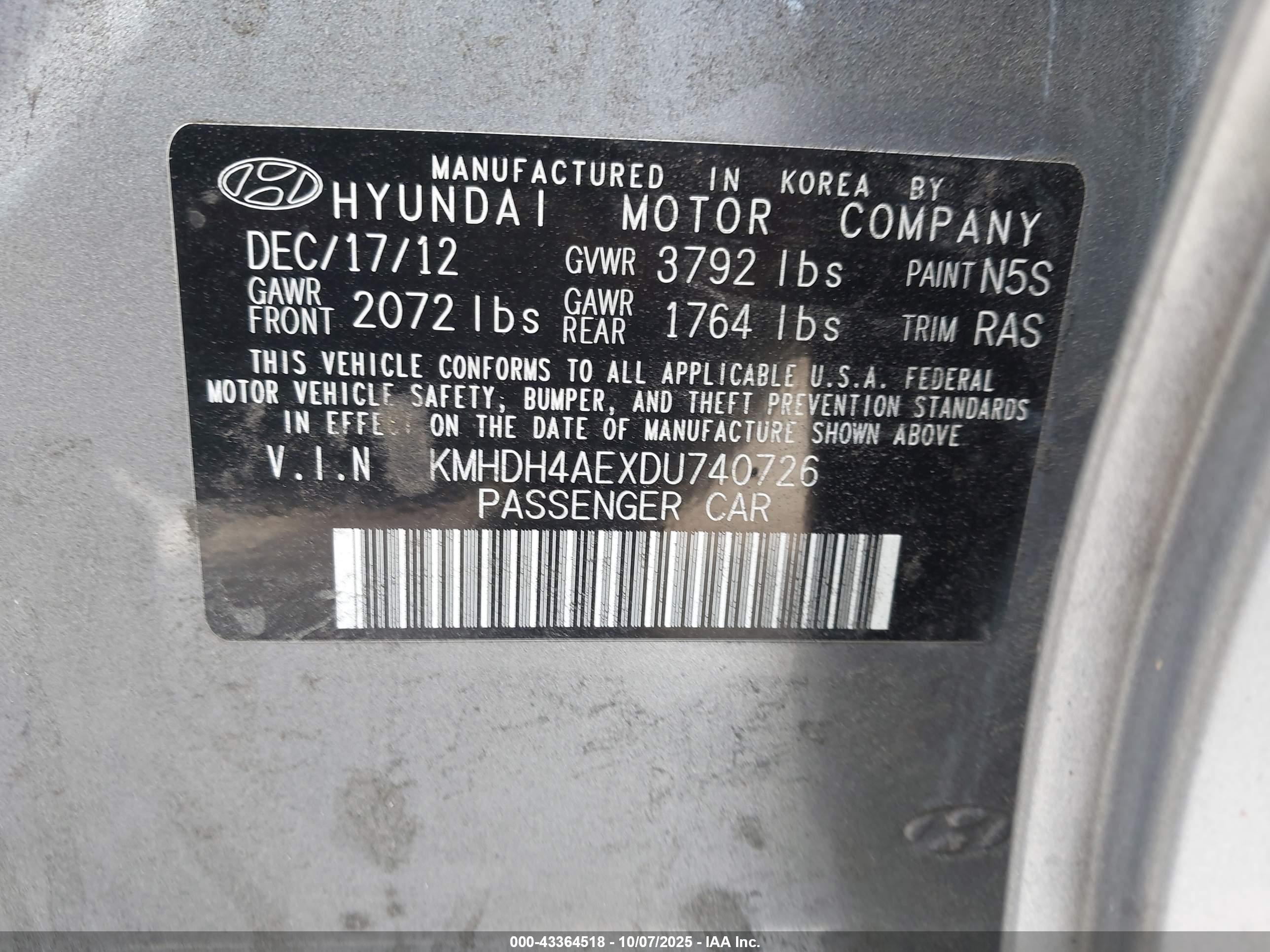 HYUNDAI ELANTRA image 9