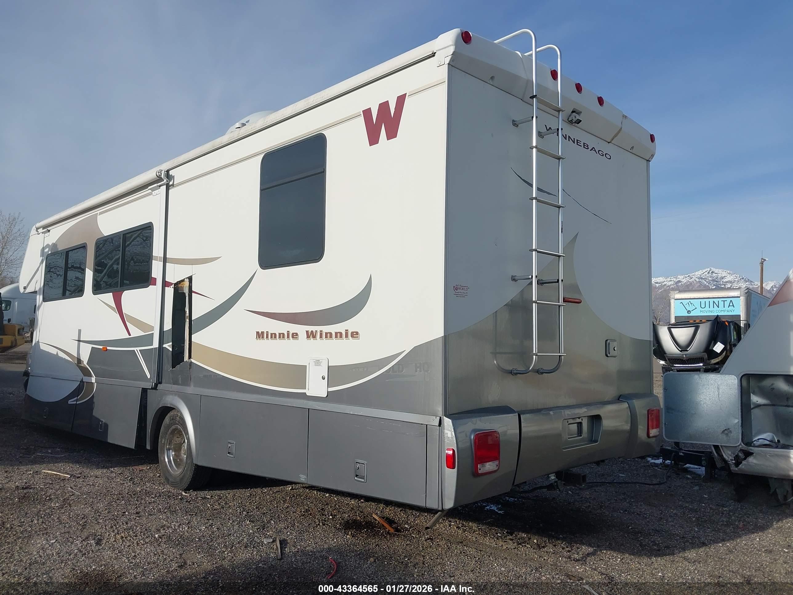 FORD E-450 image 3