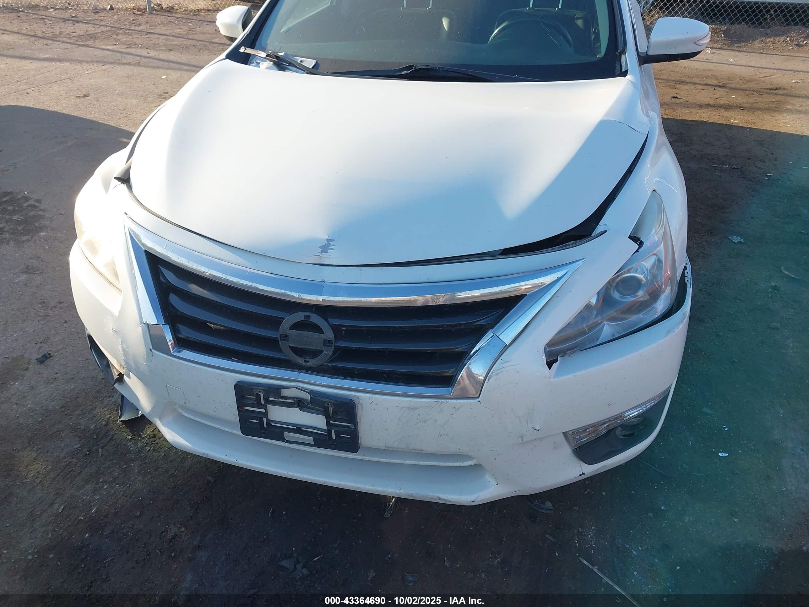 NISSAN ALTIMA image 6