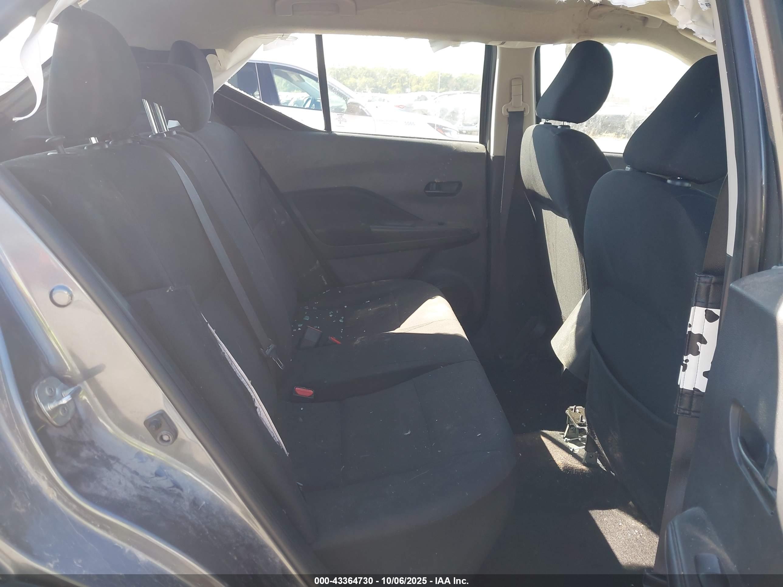 NISSAN KICKS image 8