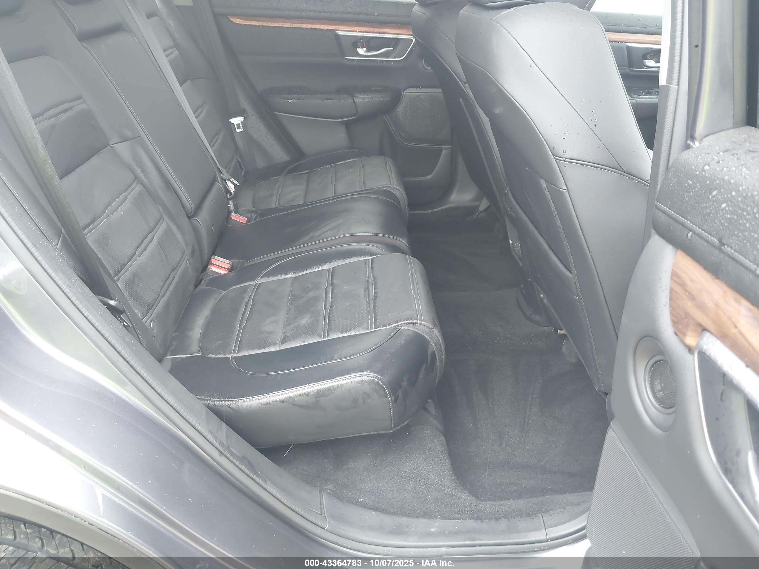 HONDA CR-V image 8