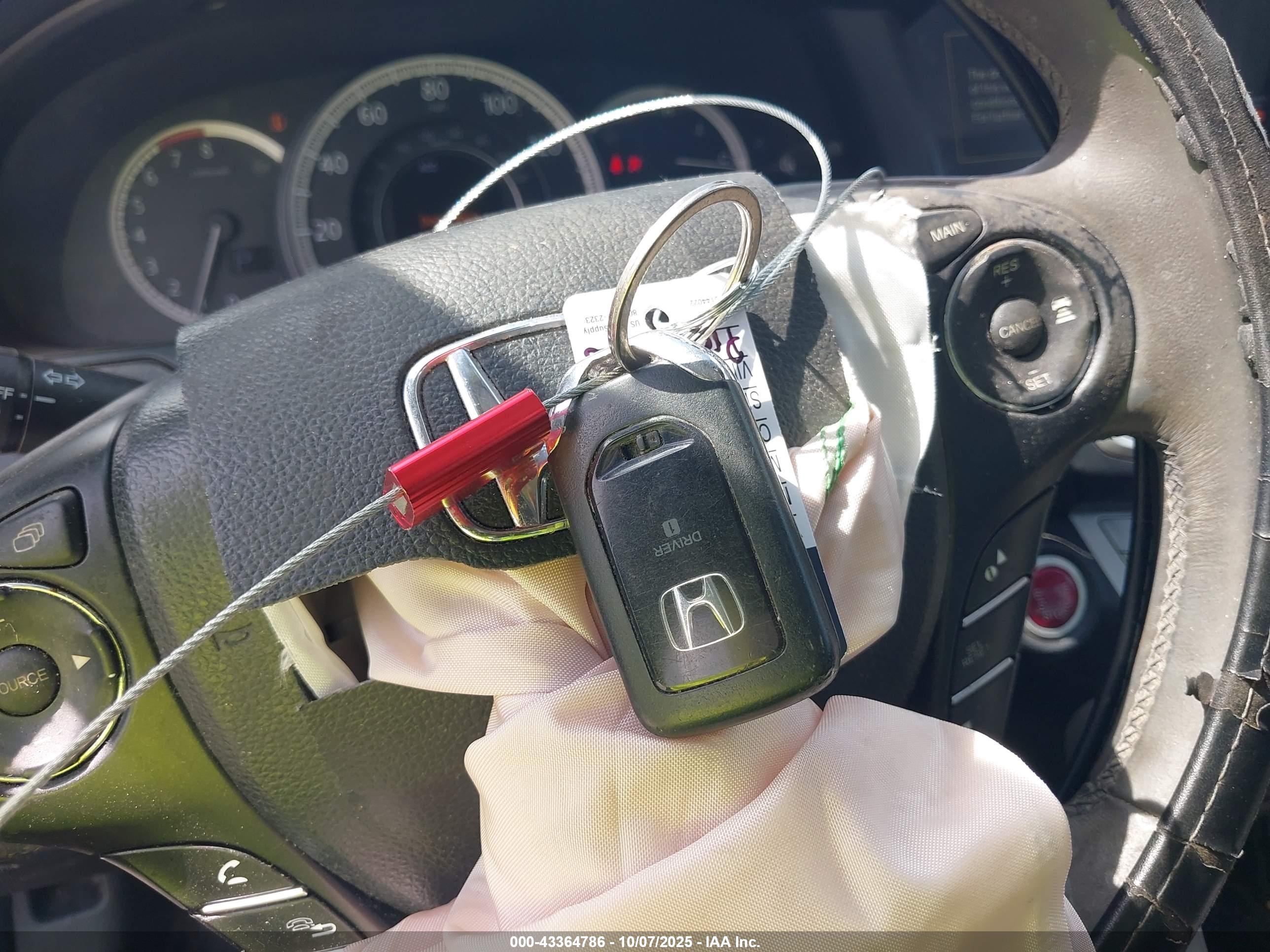 HONDA ACCORD image 11