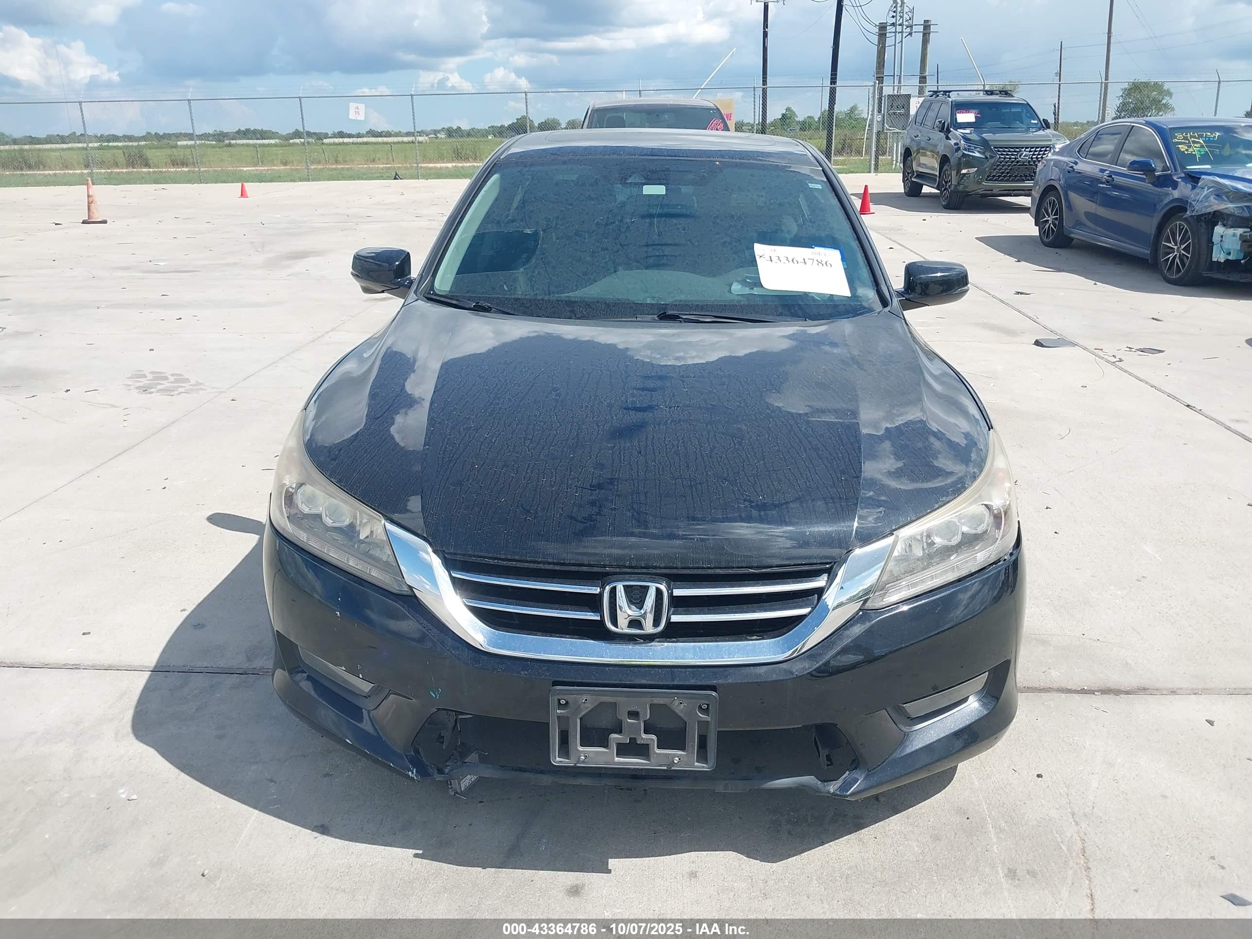 HONDA ACCORD image 6