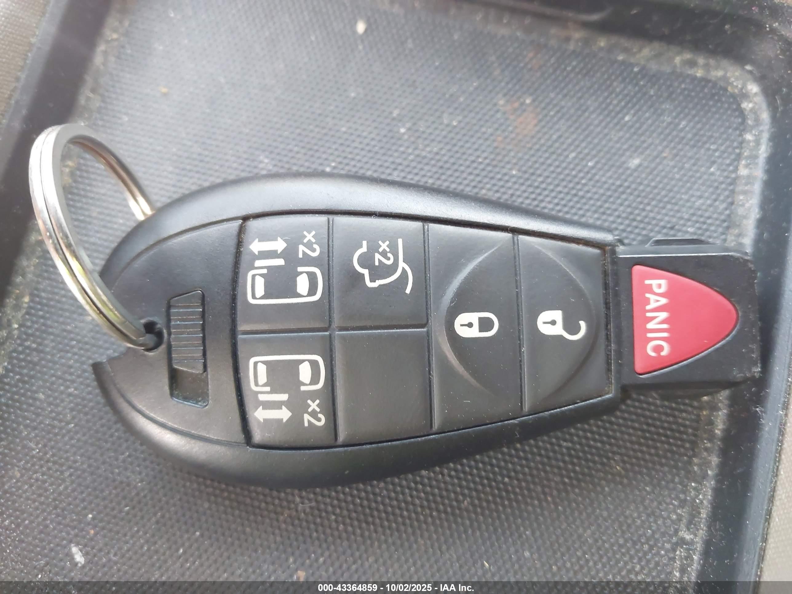 CHRYSLER TOWN image 11
