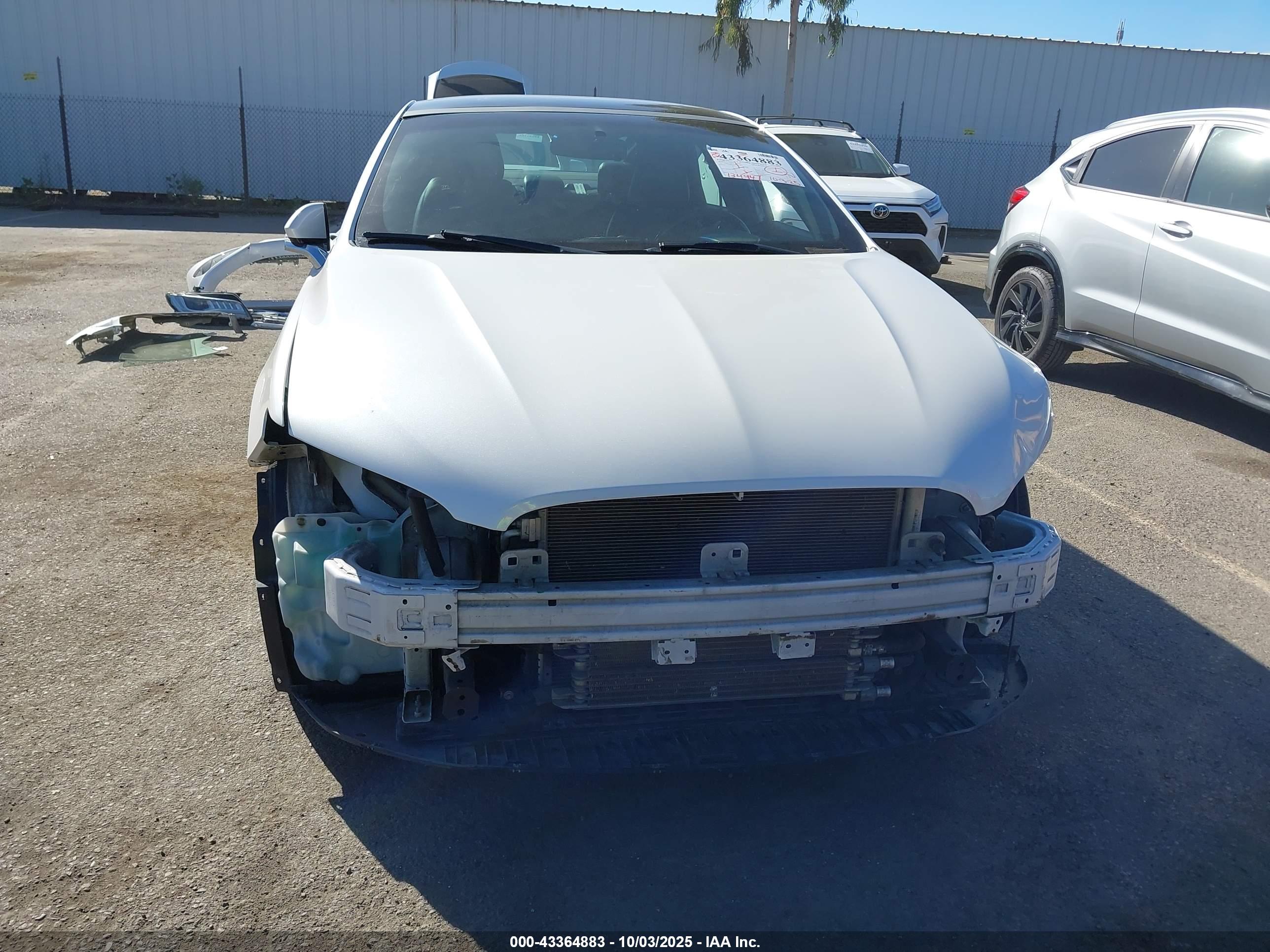 LINCOLN MKZ image 6