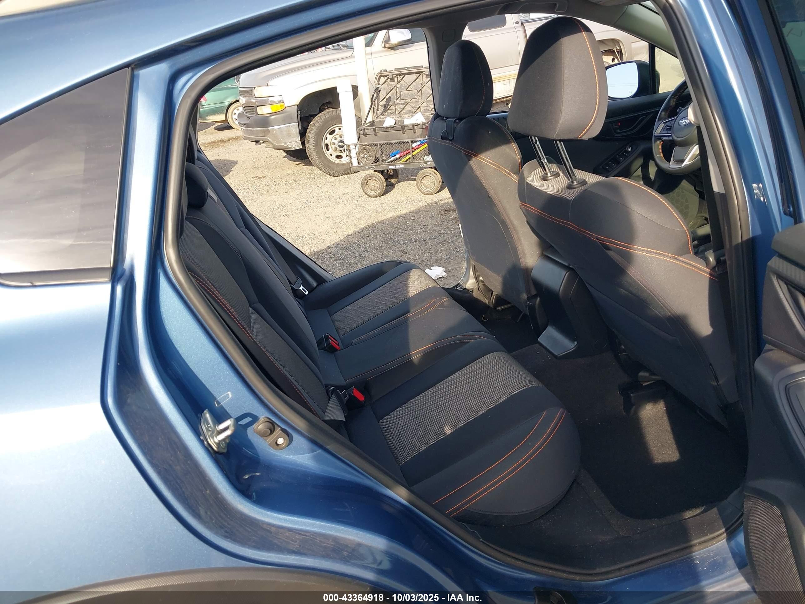 SUBARU CROSSTREK image 8
