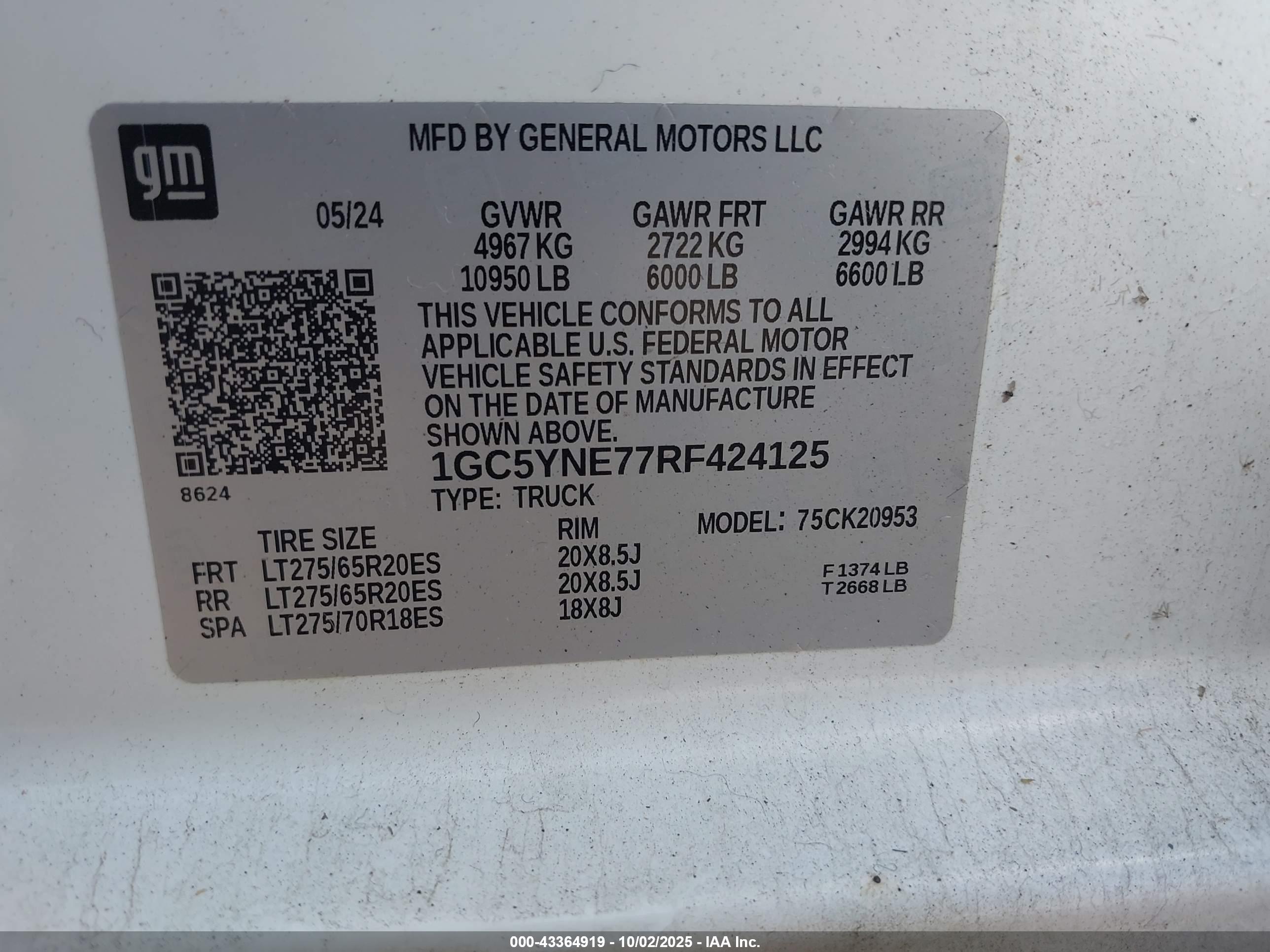 CHEVROLET SILVERADO image 9