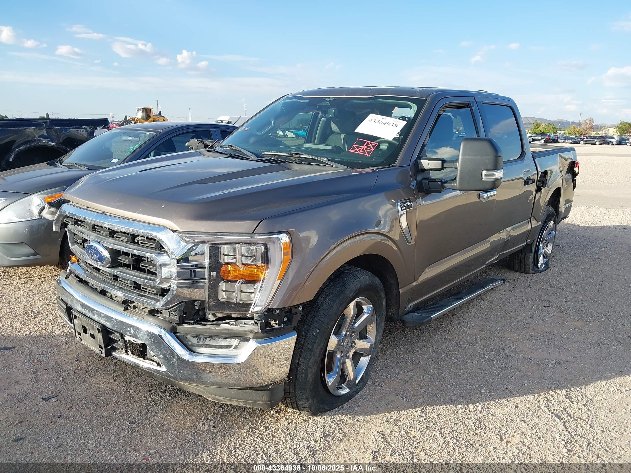 FORD F-150 image 2