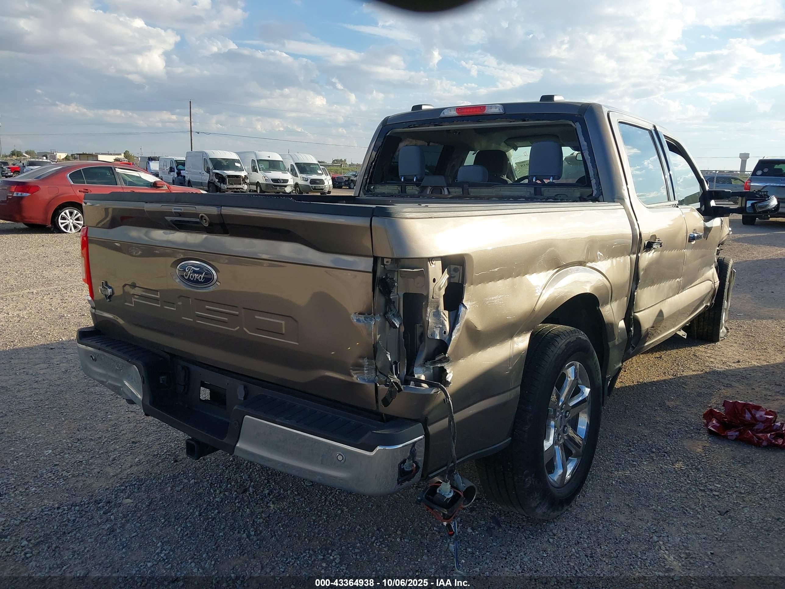 FORD F-150 image 4