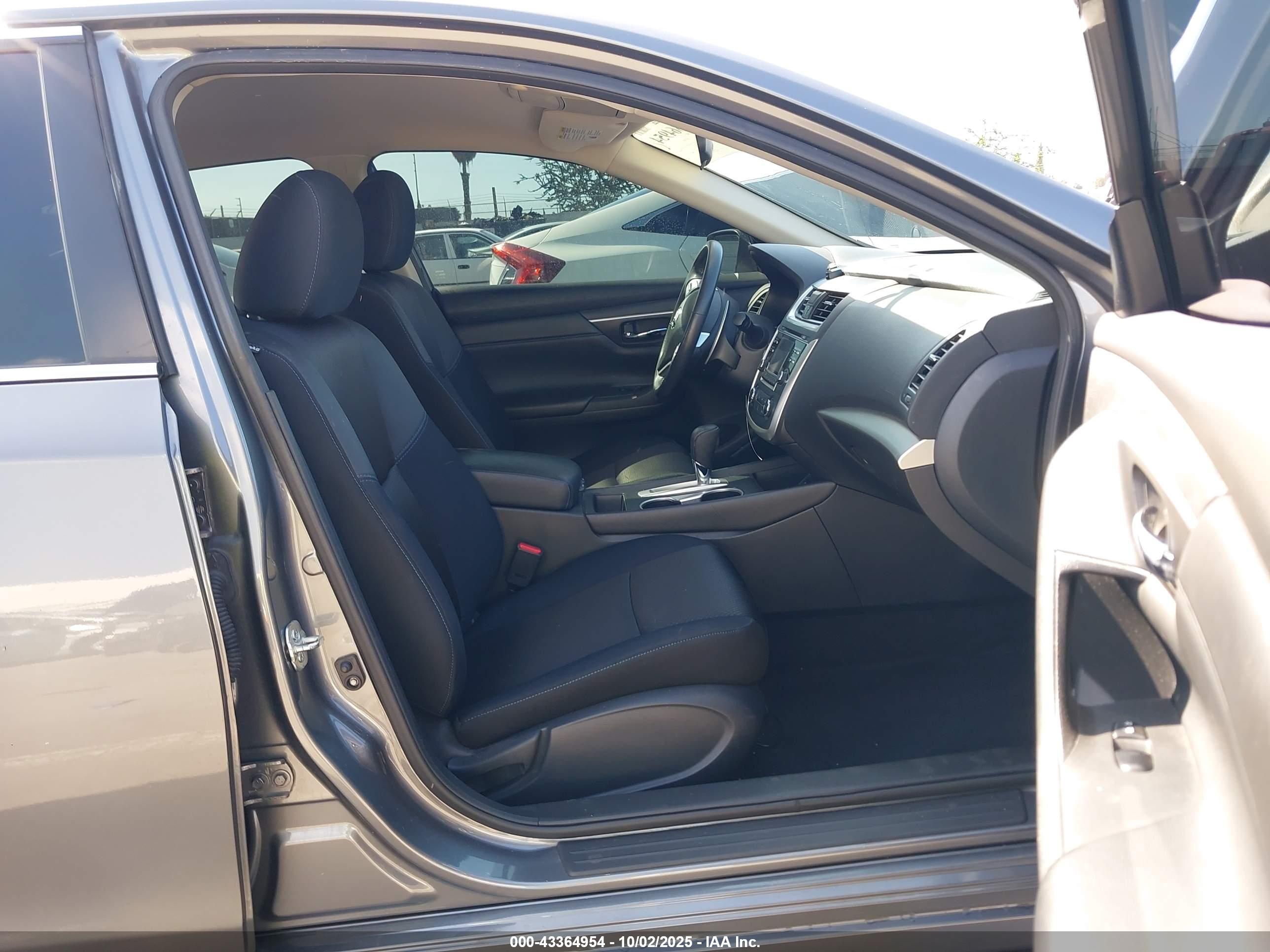 NISSAN ALTIMA image 5