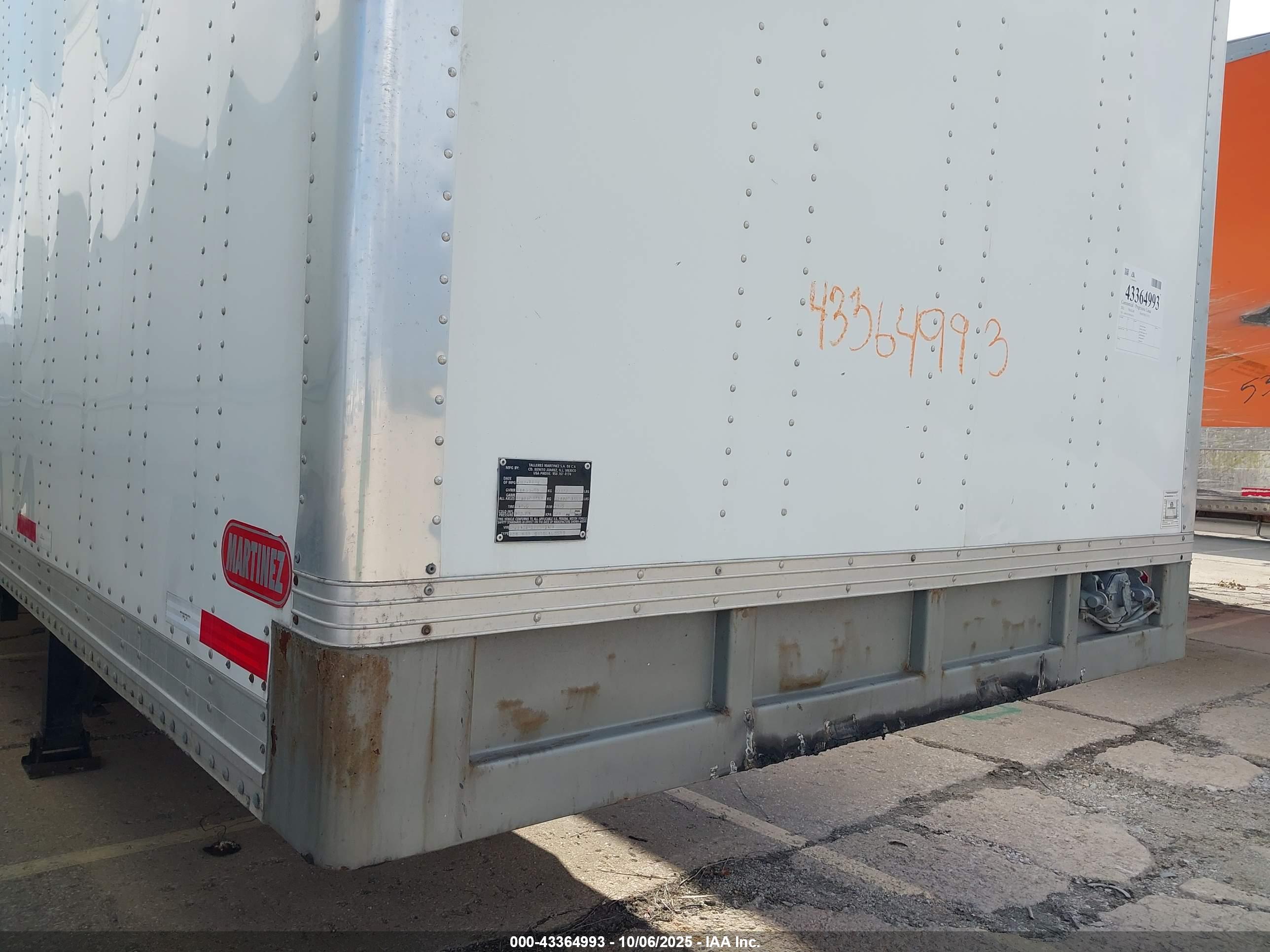 TRAILER MARTINEZ image 6