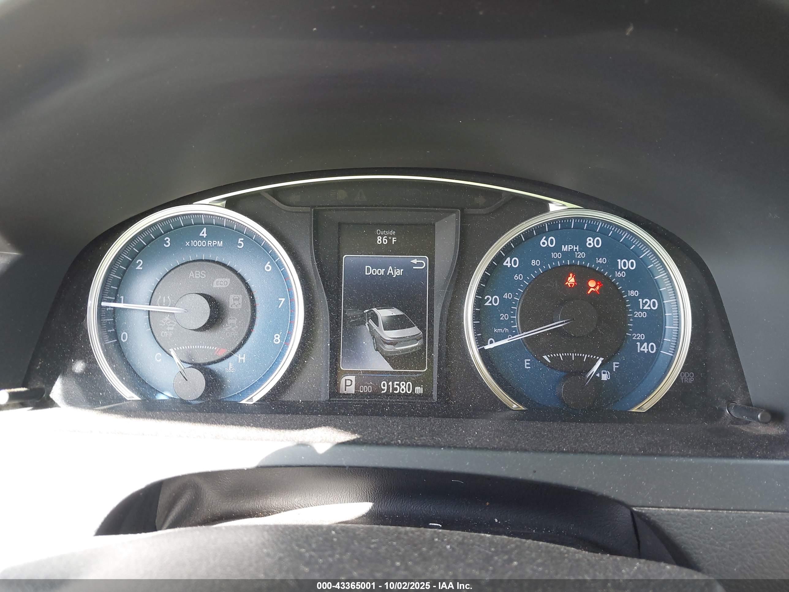 TOYOTA CAMRY image 7