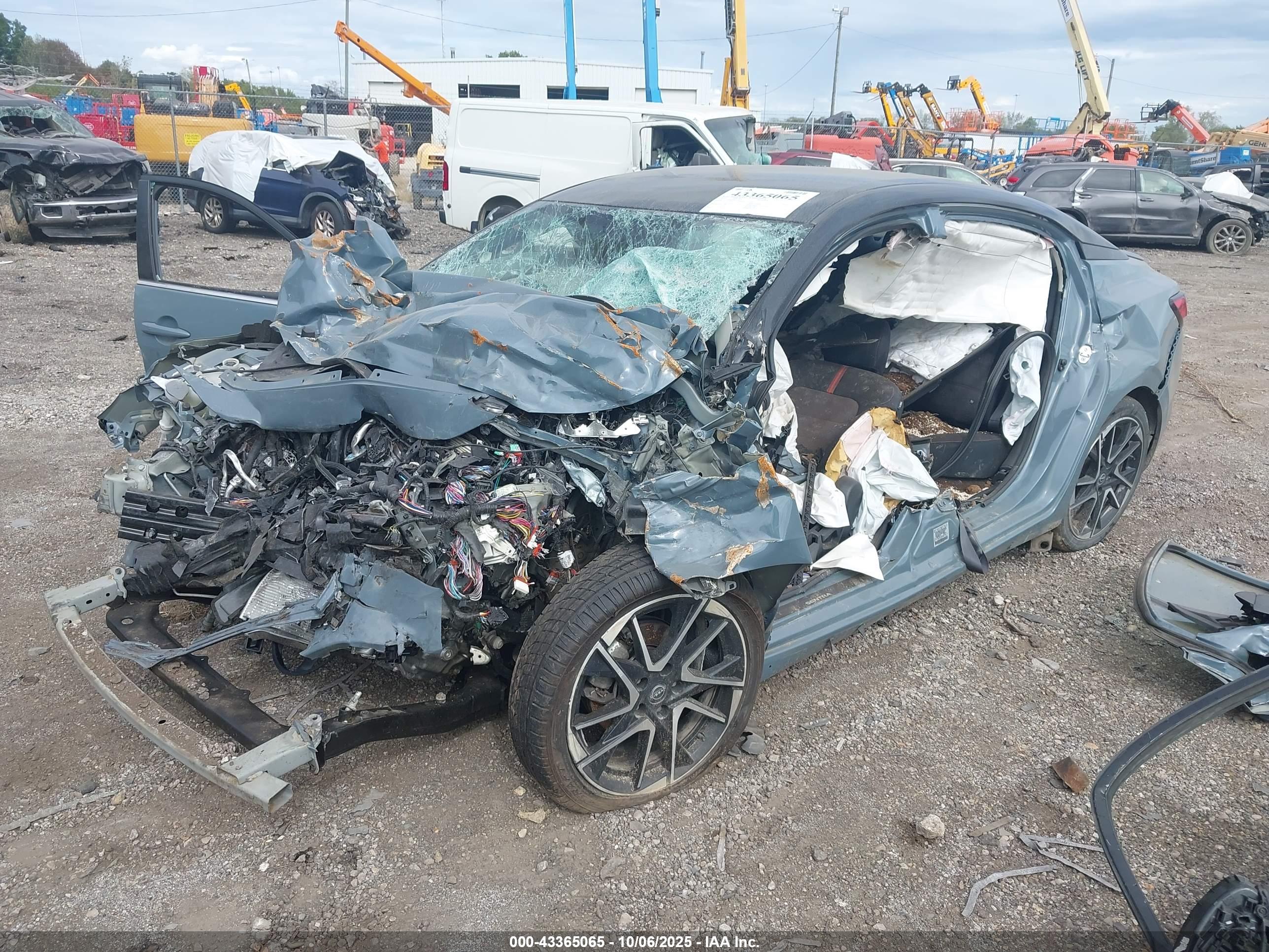 NISSAN SENTRA image 6