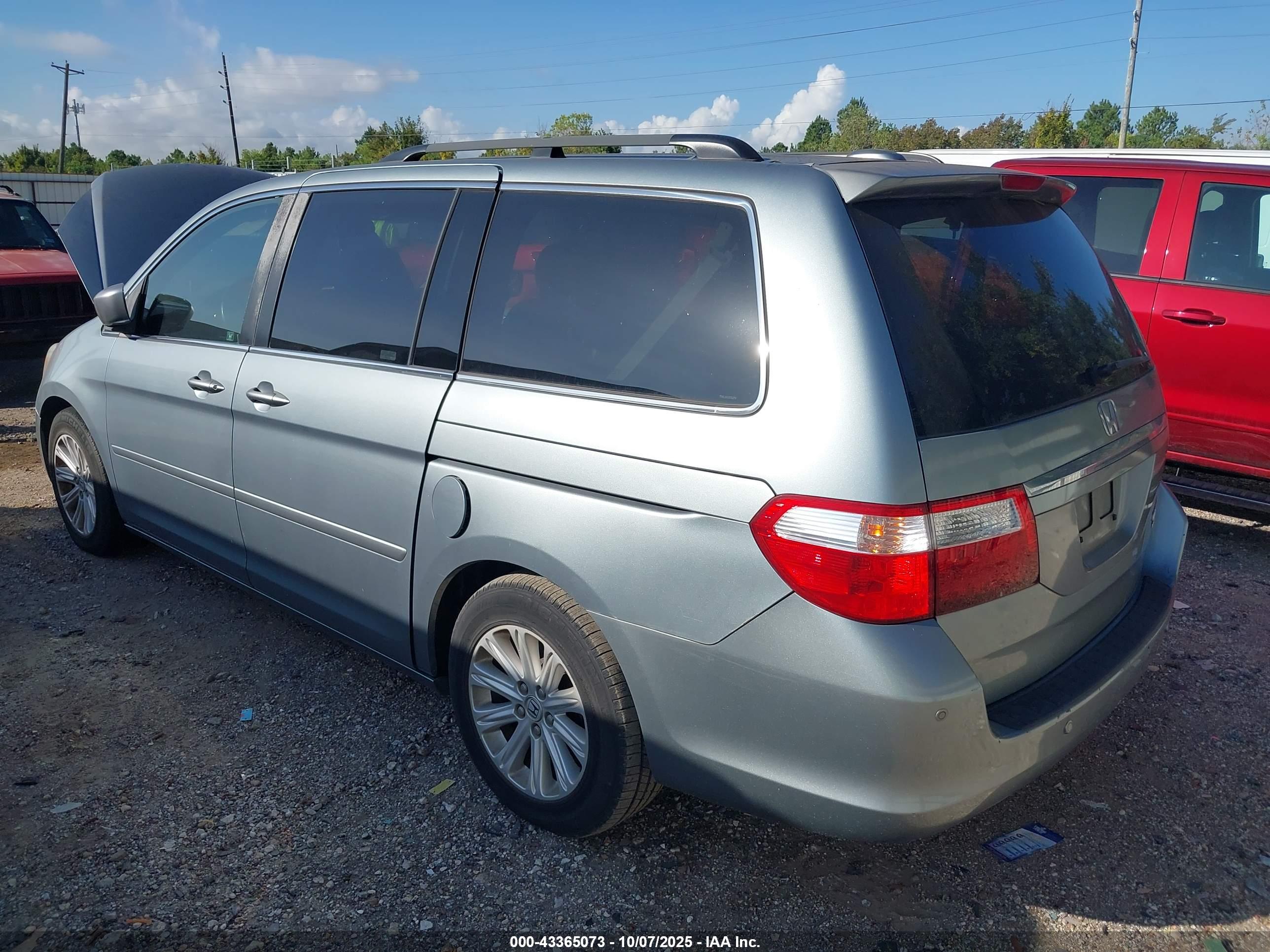 HONDA ODYSSEY image 3