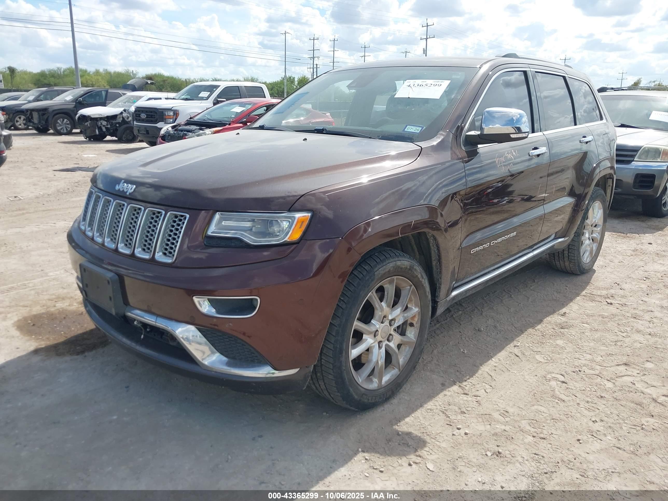 JEEP GRAND image 2
