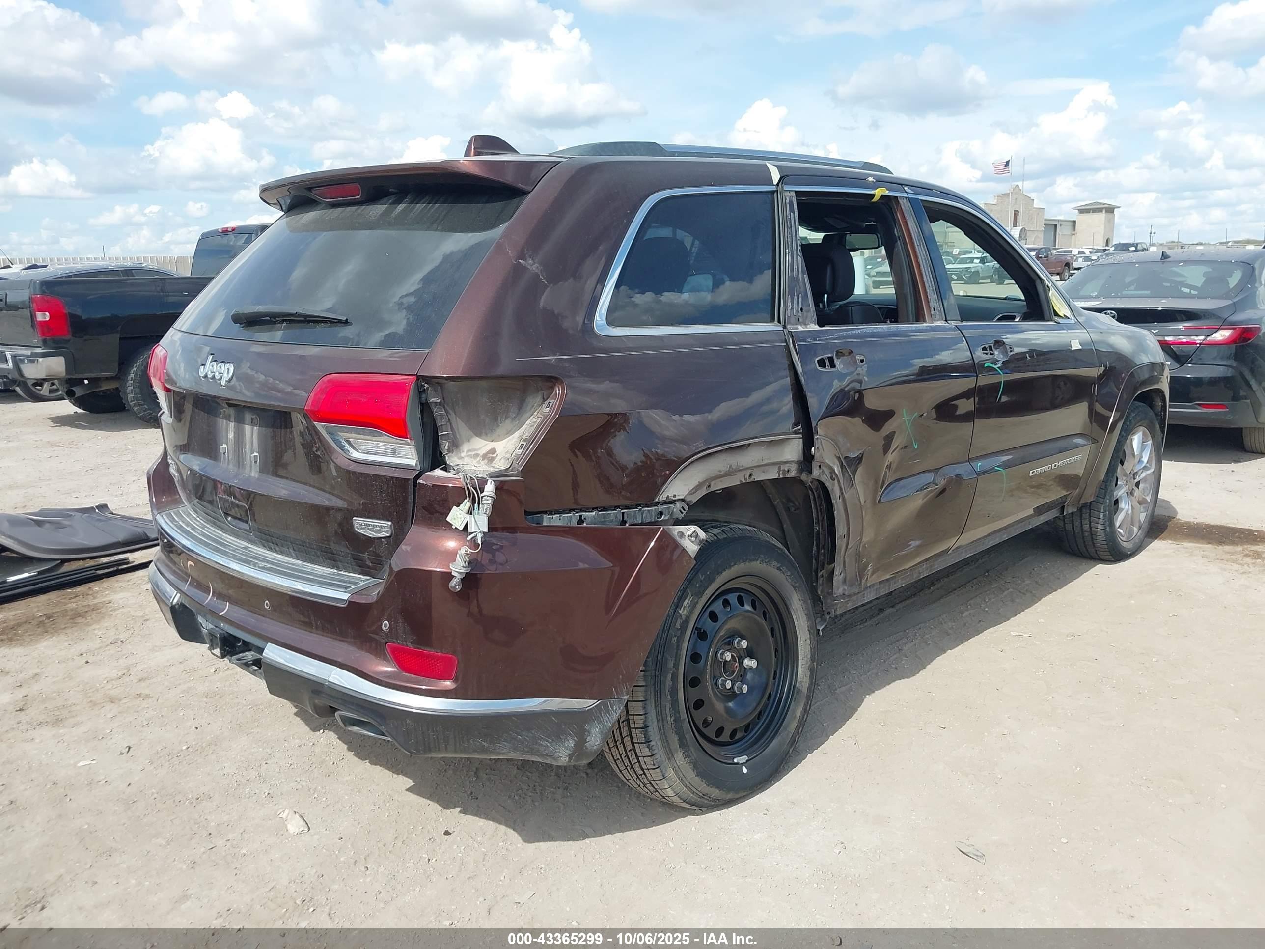 JEEP GRAND image 4