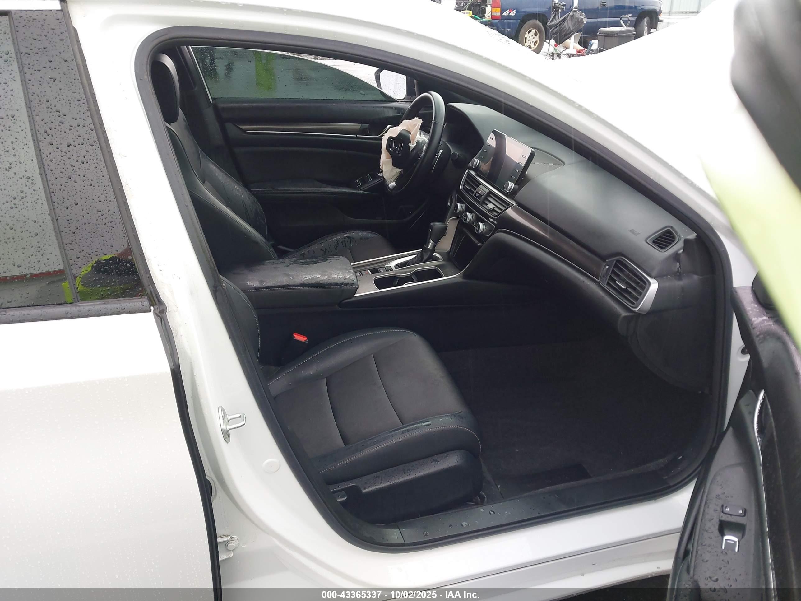 HONDA ACCORD image 5