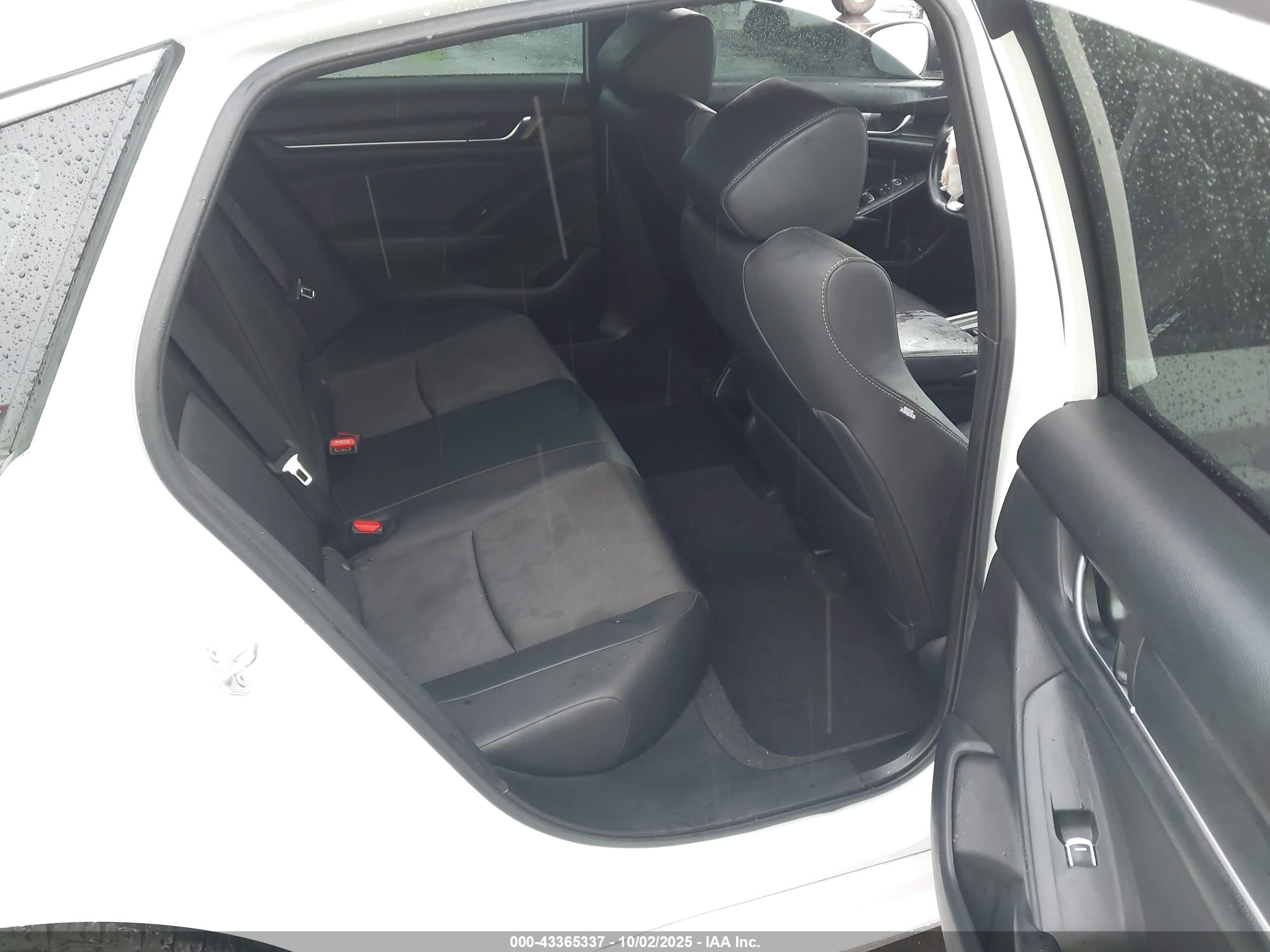 HONDA ACCORD image 8