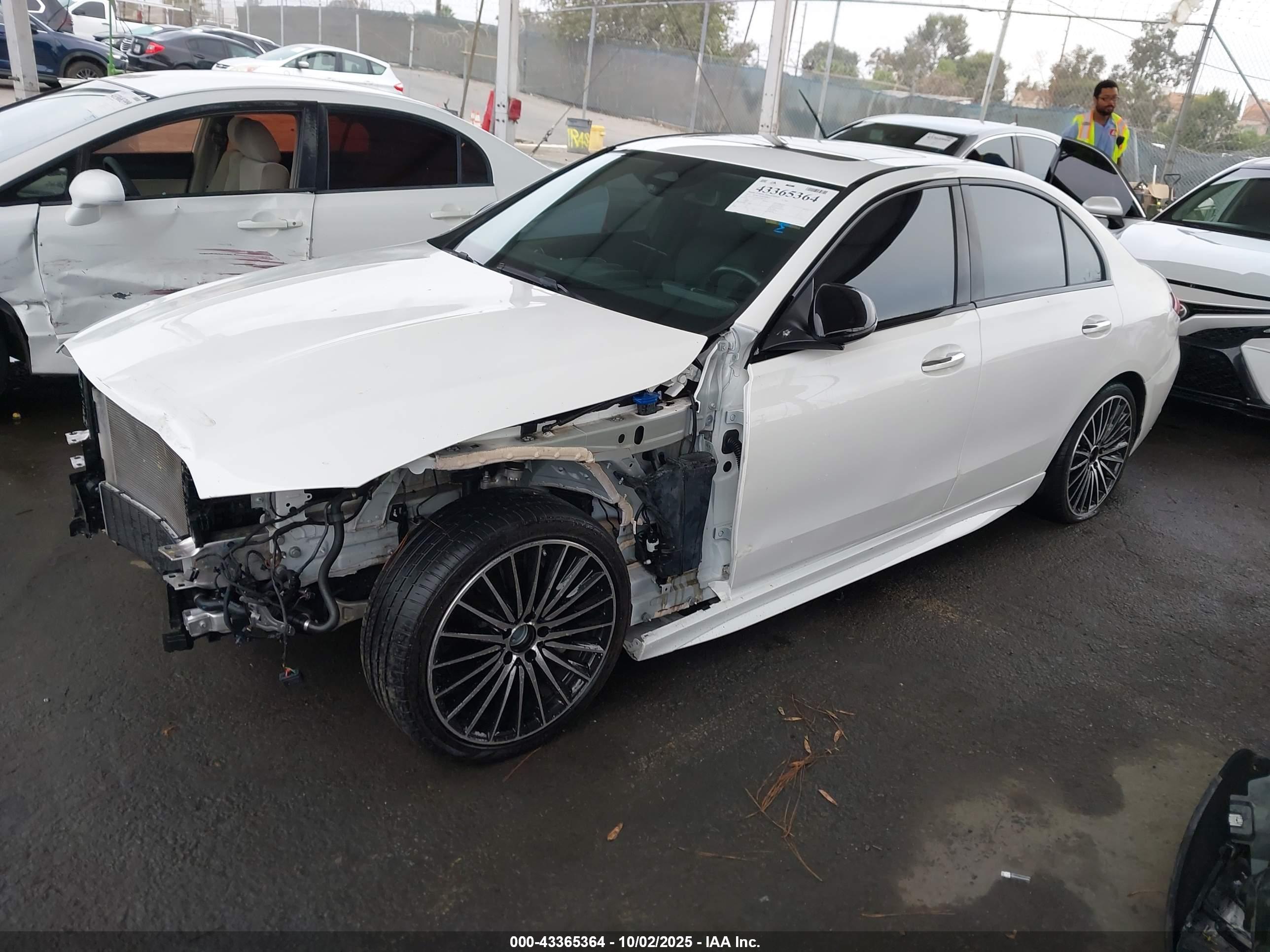 MERCEDES-BENZ C image 2