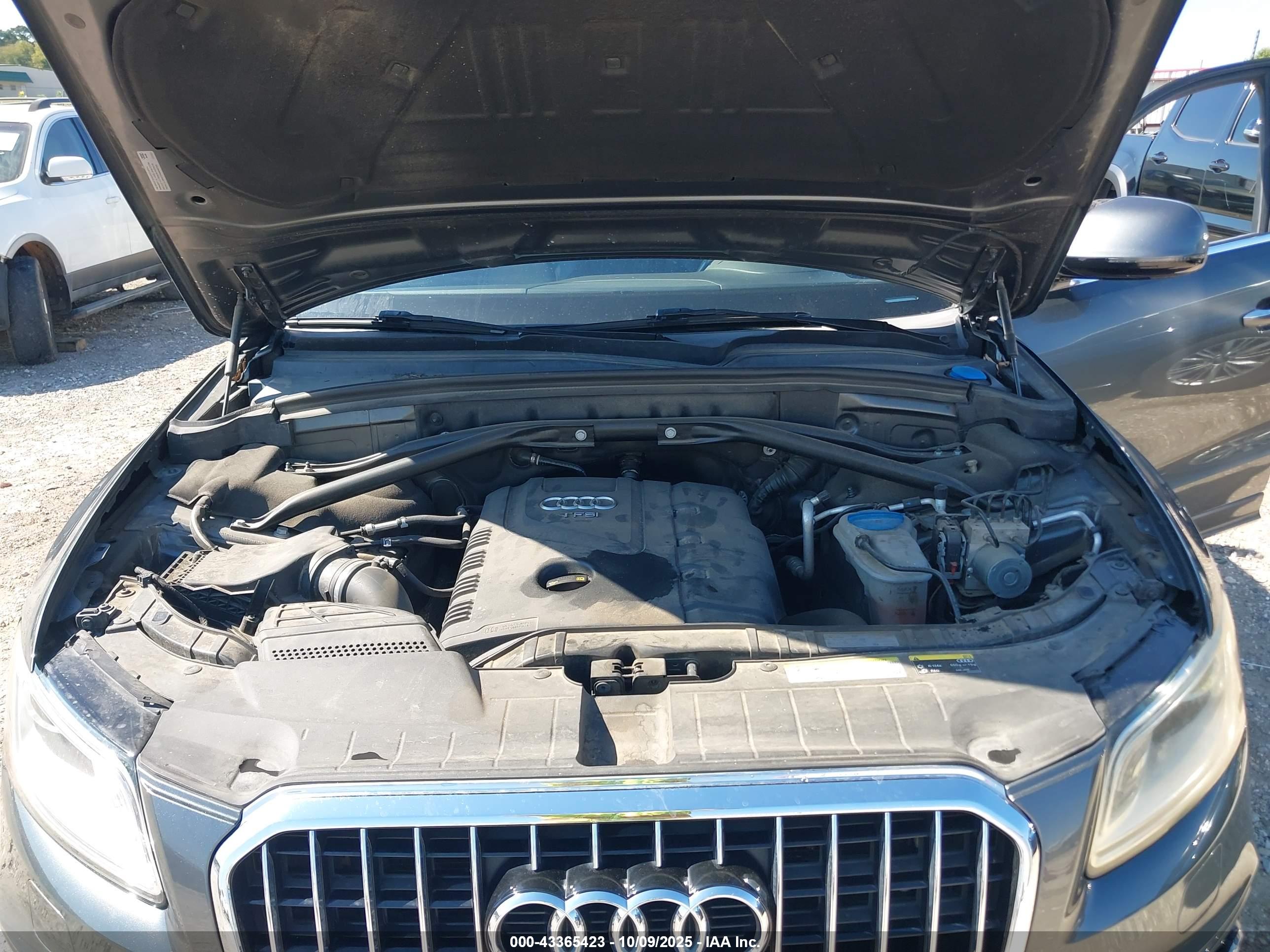 AUDI Q5 image 10