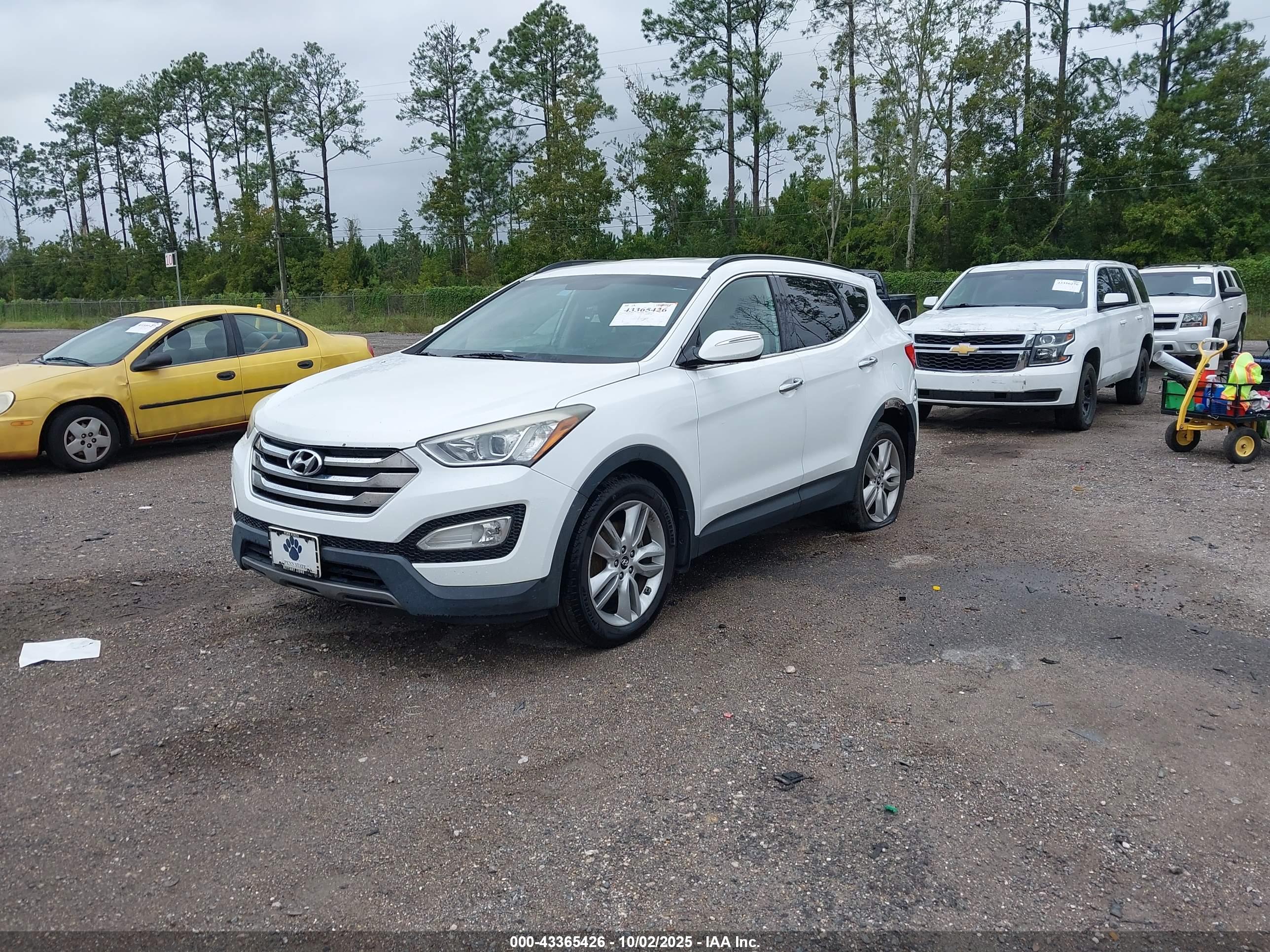 HYUNDAI SANTA image 2