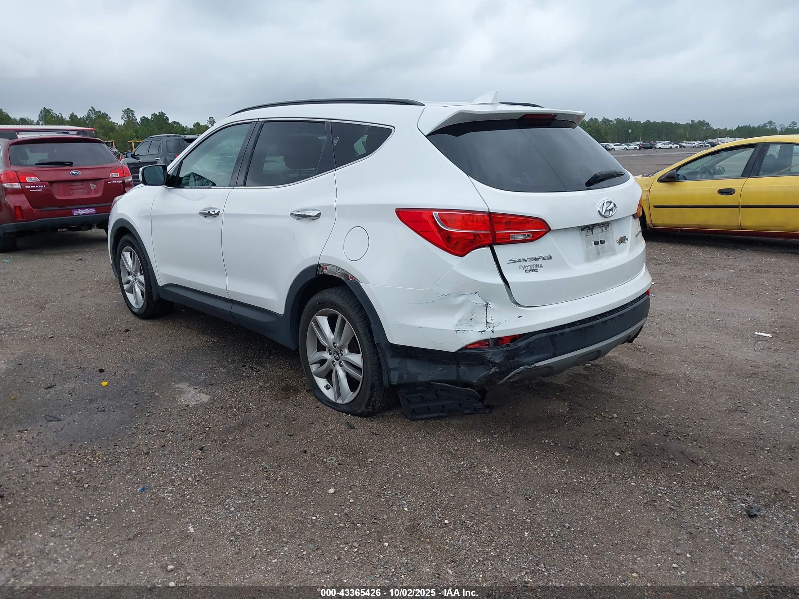 HYUNDAI SANTA image 3