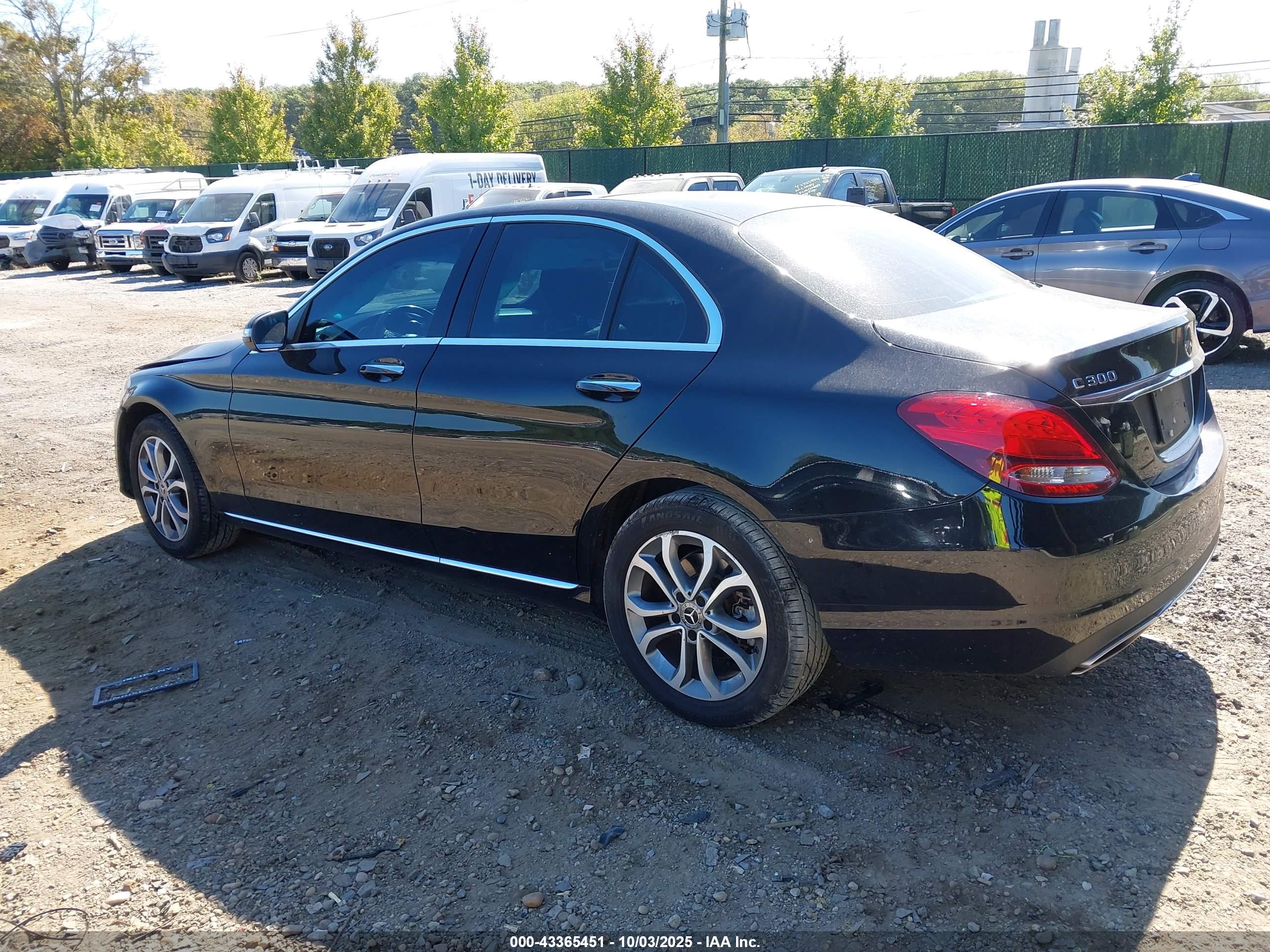 MERCEDES-BENZ C image 3
