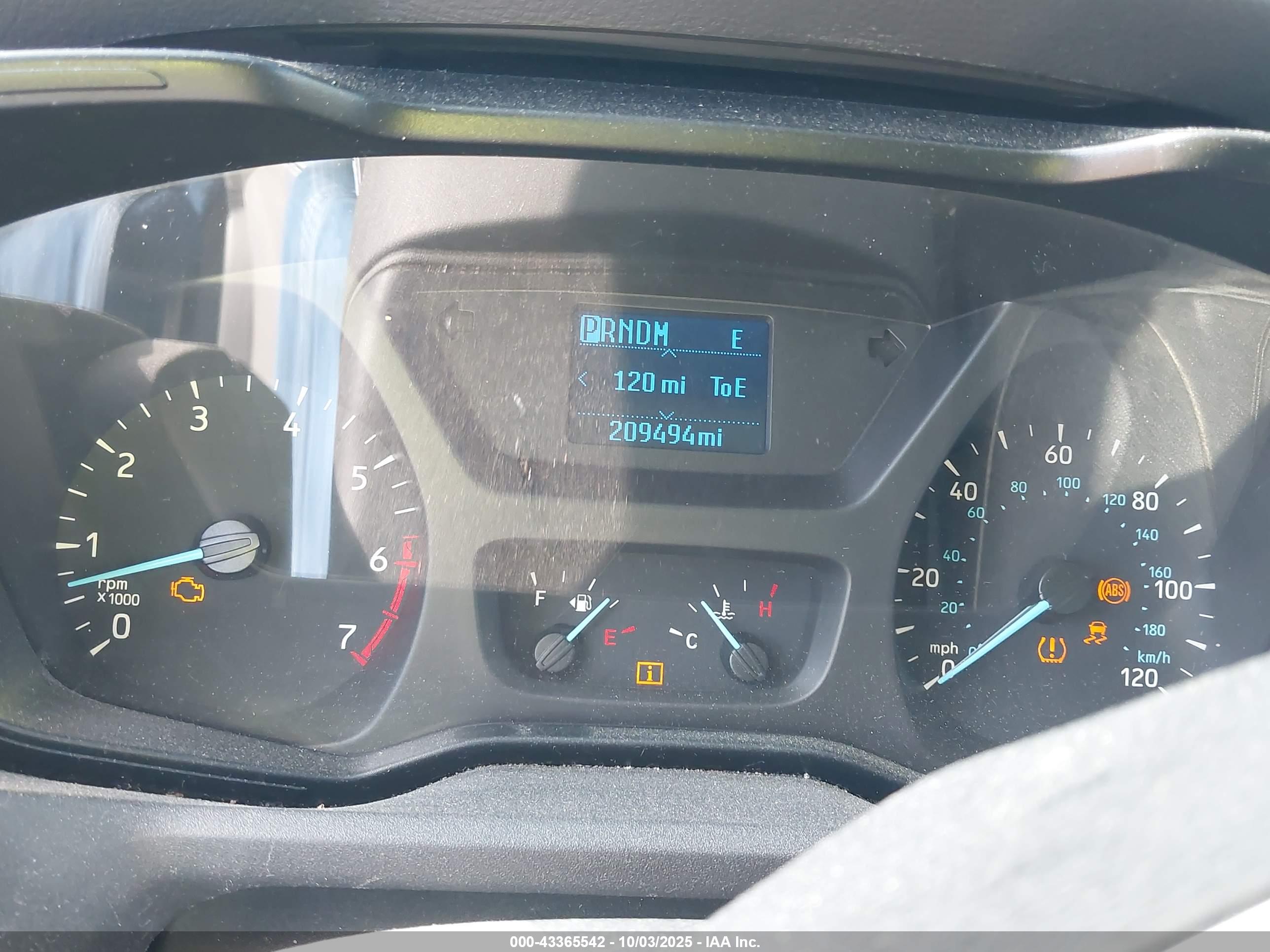 FORD TRANSIT-250 image 7